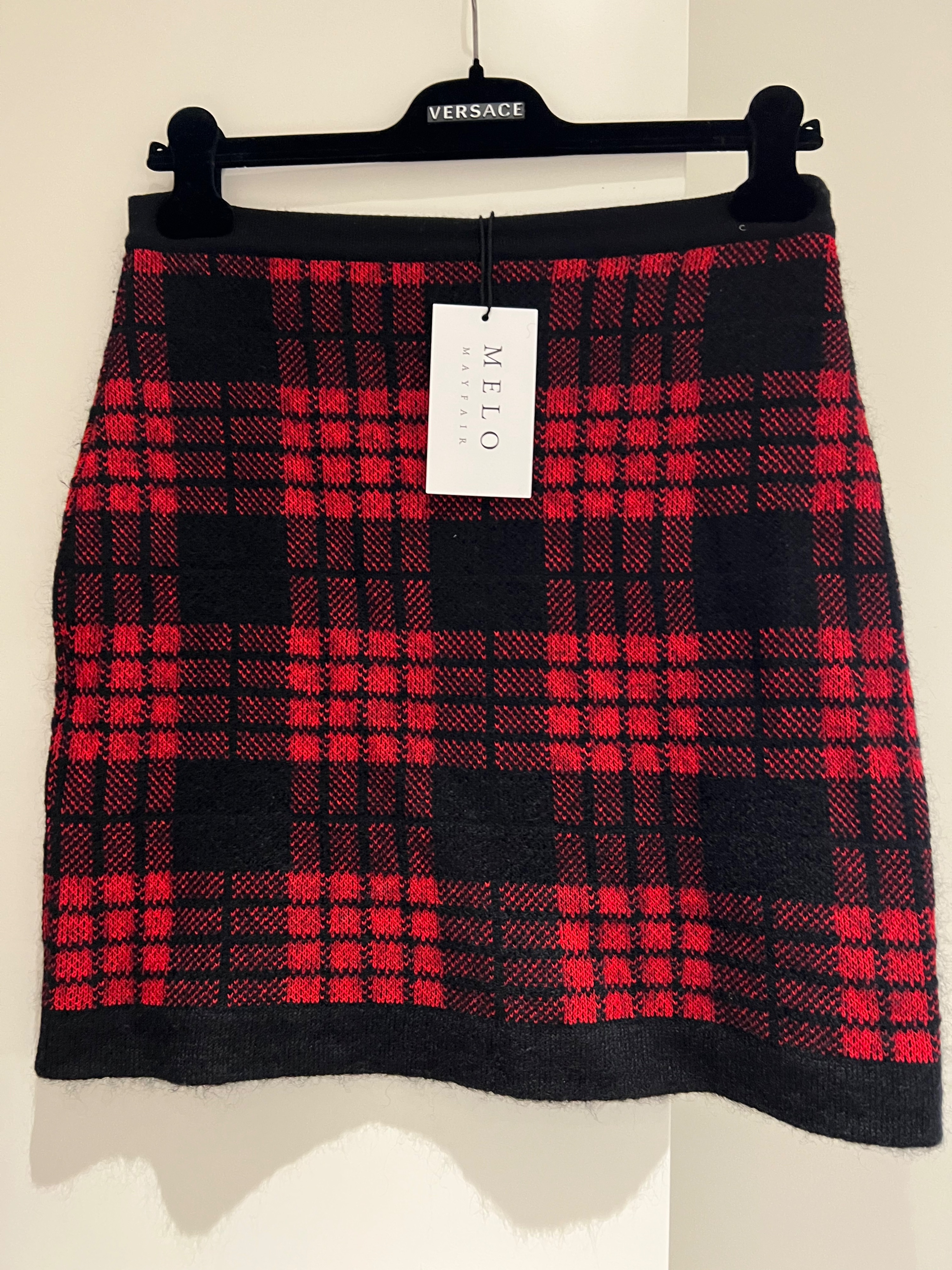 Preowned Balmain Red  Black Plaid Skirt  Jacket Size M Tartan black and red wool