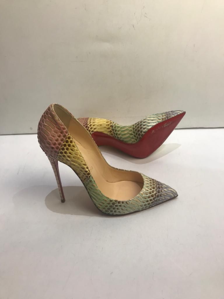 Preowned Christian Louboutin Multicolour snakeskin heeled pumps Size 375 Multi eel