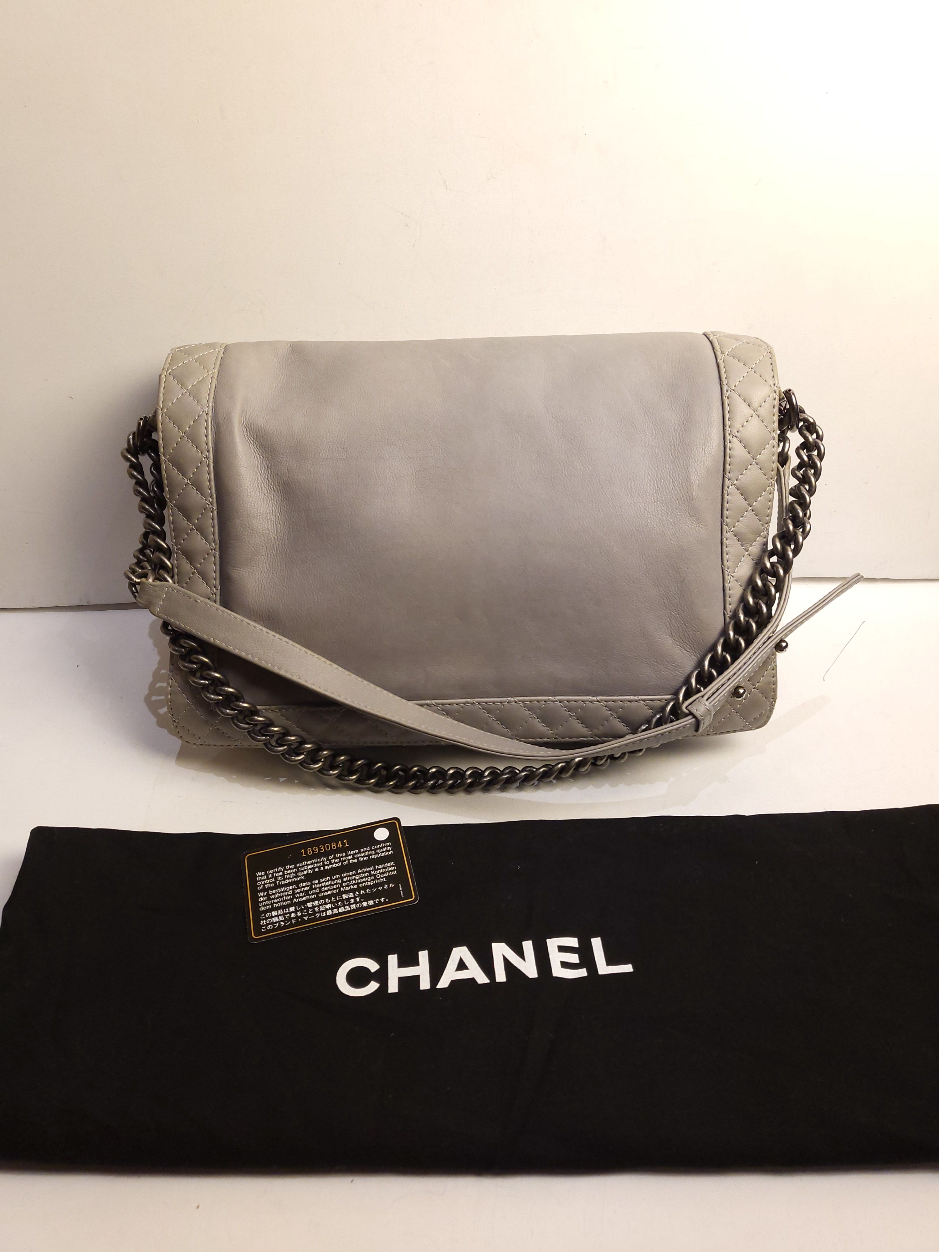 Preowned Chanel Grey Smooth  Quilted Leather Maxi Boy Flap Gray