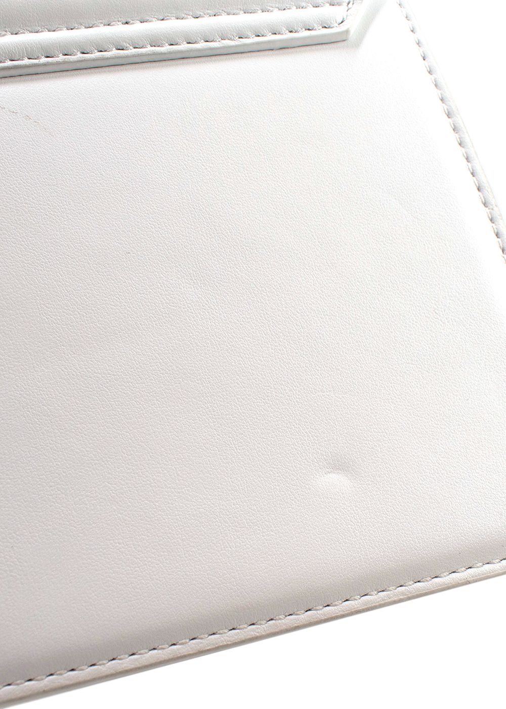 Jacquemus White Le Chiquito Moyen Top Handle Bag leather