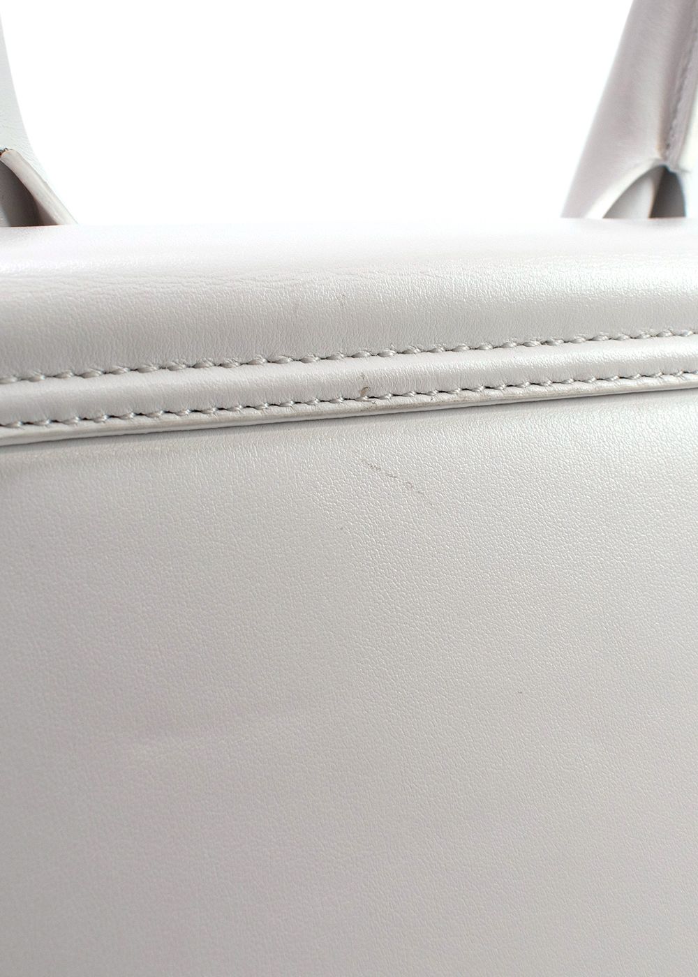 Jacquemus White Le Chiquito Moyen Top Handle Bag leather