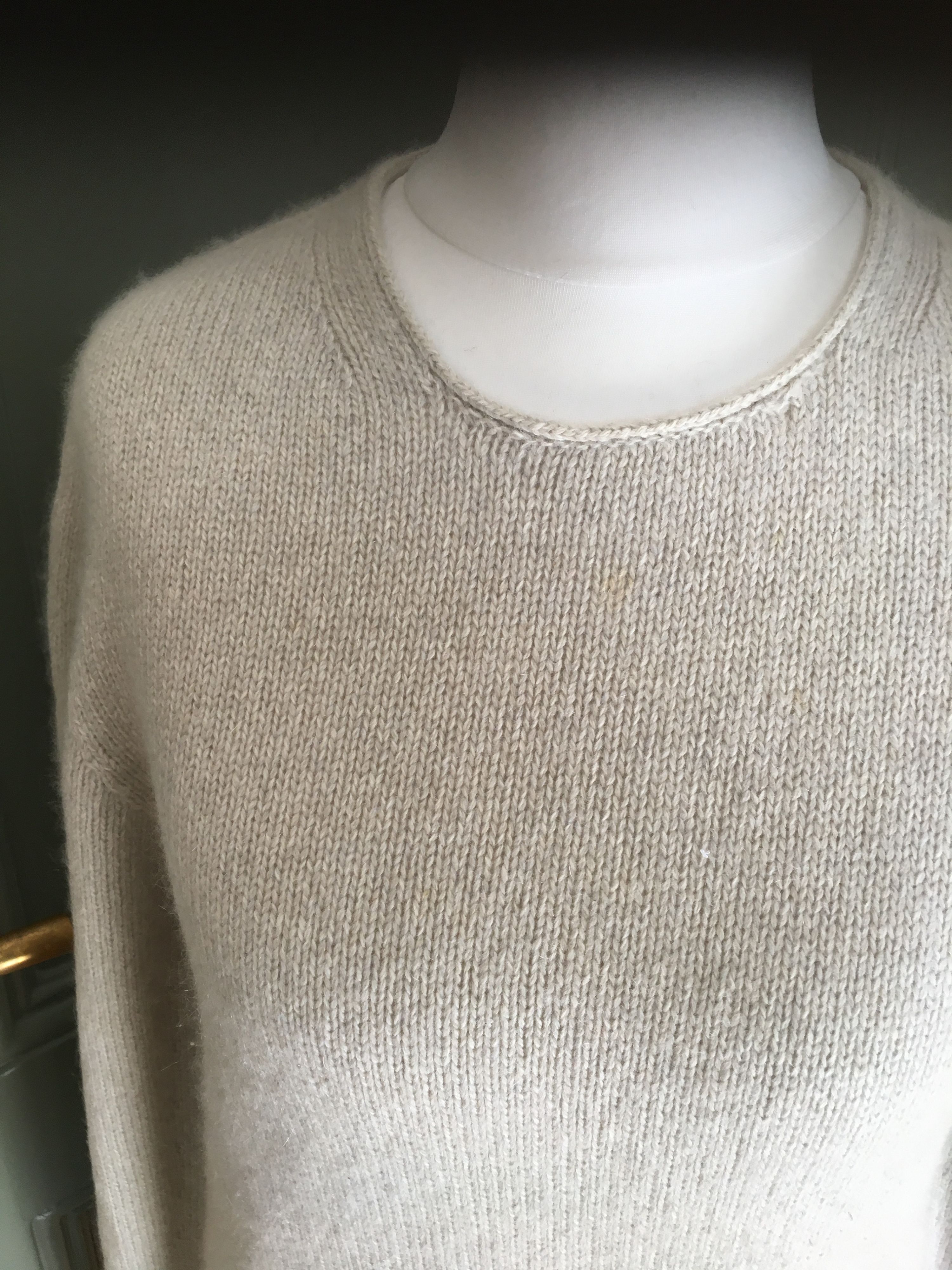 Preowned Hermes Crew Neck Cashmere Jumper Size S oatmeal