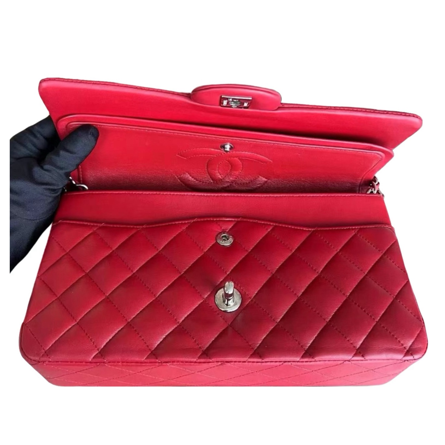 Preowned Chanel Red Quilted Lambskin Medium Classic Double Flap Bag leather