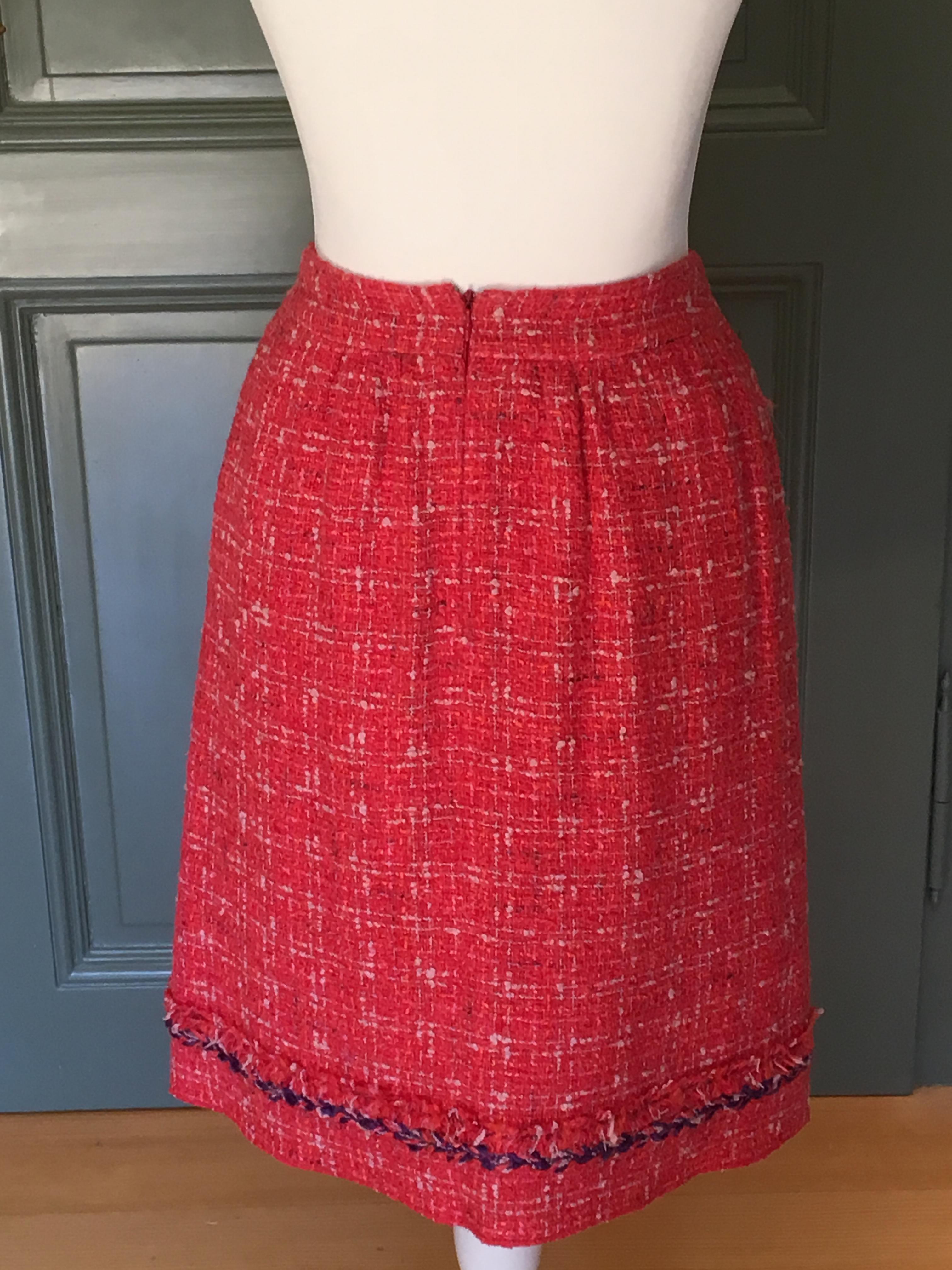 Preowned Chanel Red Tweed Boucle Skirt Size S Pink cotton