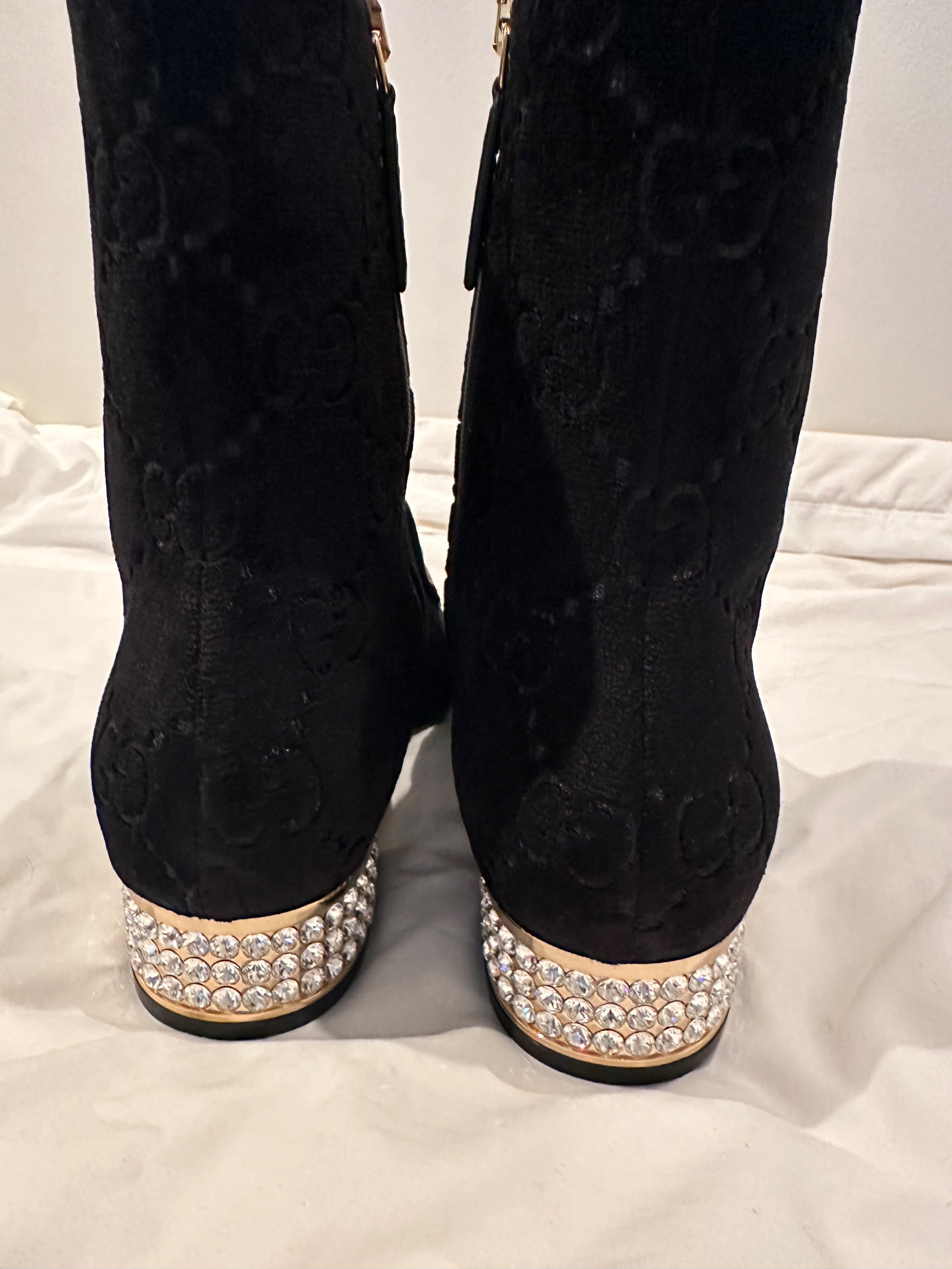 Gucci Black Velvet Horsebit Boots with Crystal Detail Size 37 Black with brass horse bit and diamanté