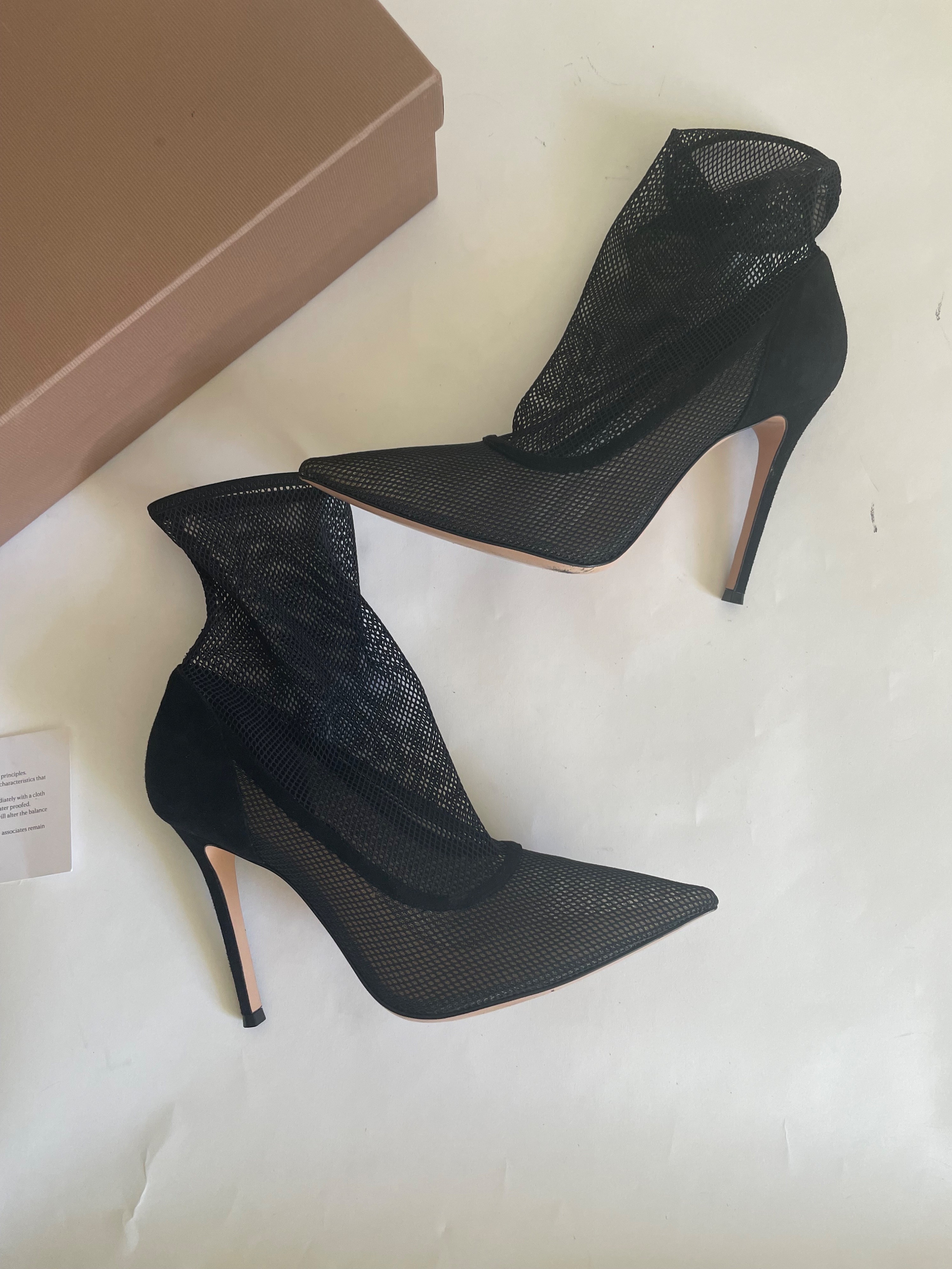 Preowned Gianvito Rossi Erin Black Suede  Mesh Booties Size 395 suede/mesh