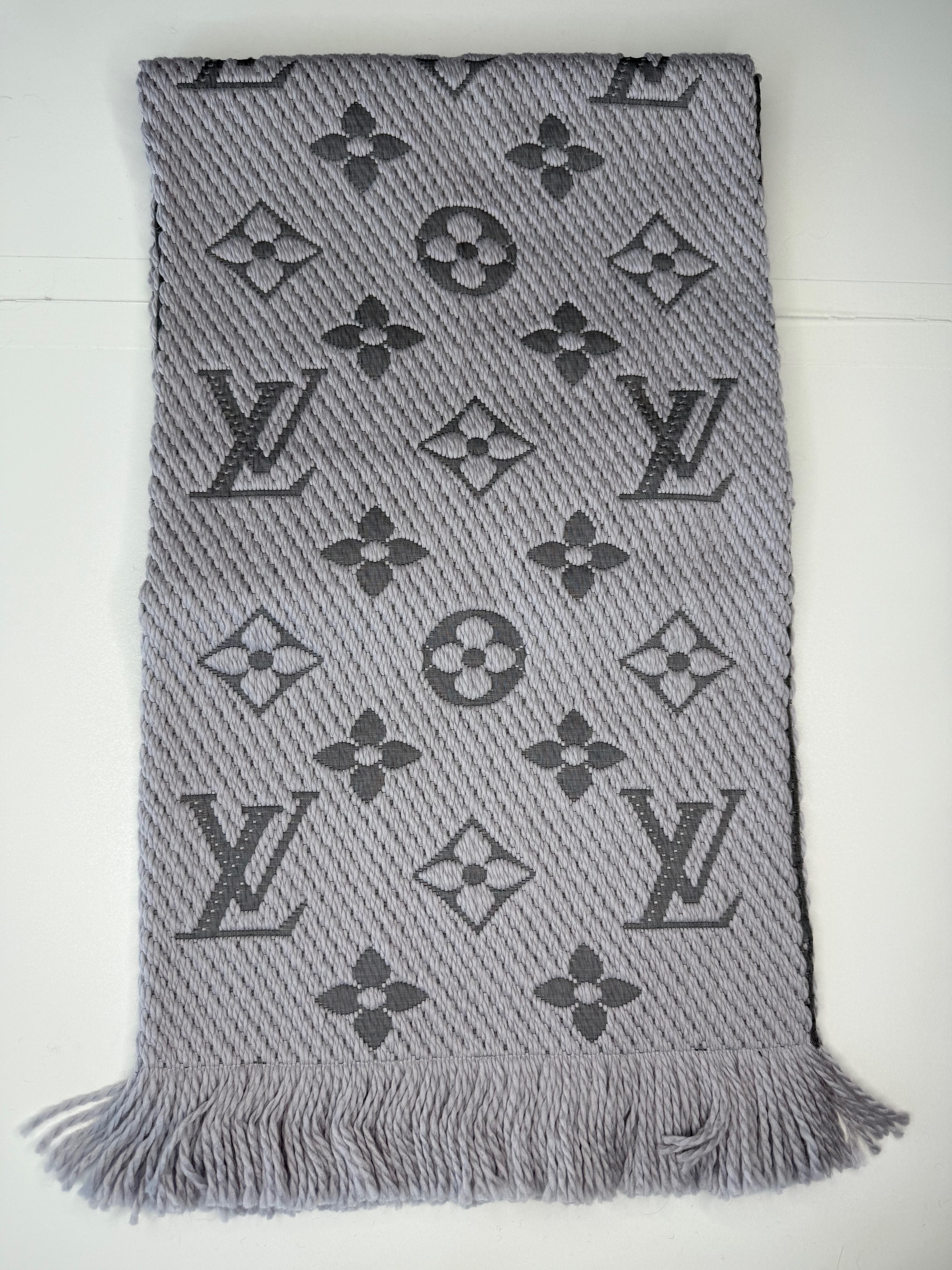 Louis Vuitton Grey Logomania Shawl wool/silk