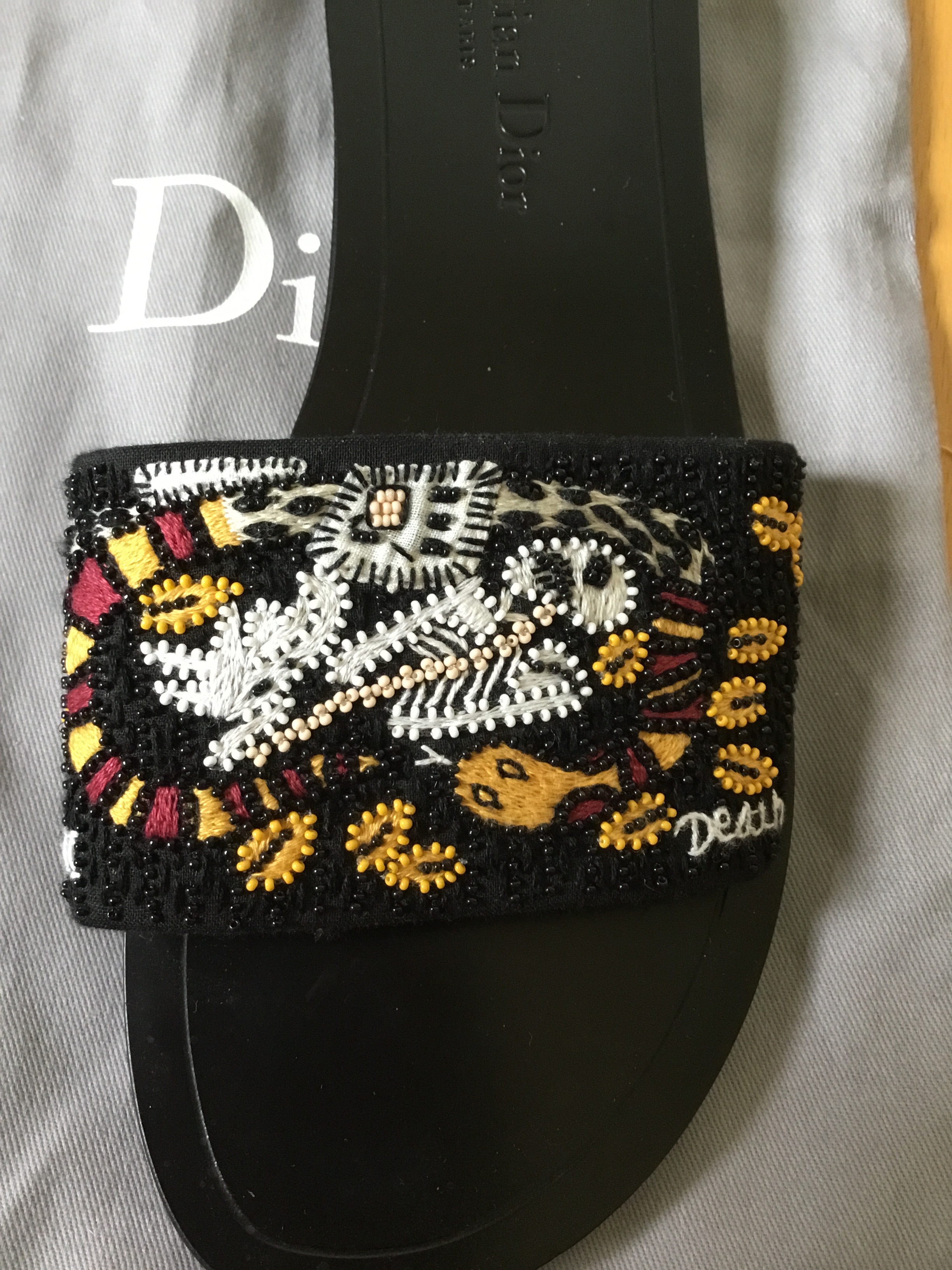 Preowned Dior Black beaded Judgement slides Size 385 Black and multi colour leather