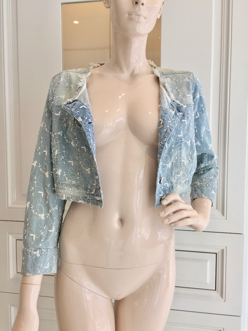 Blumarine Filigree Embroidered Pale Blue Cropped Jacket Size M cotton