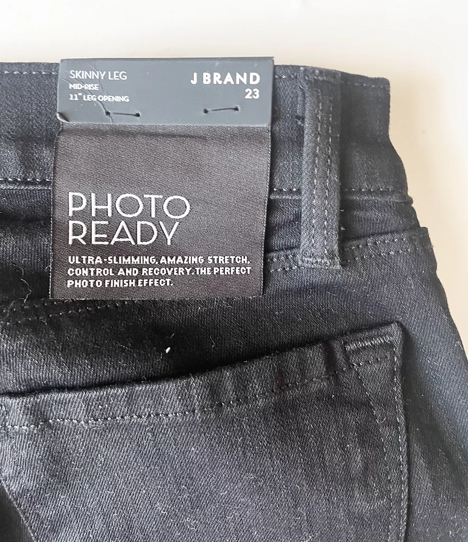 Black stretch-denim Photo Ready skinny jeans Size 24/61 cotton