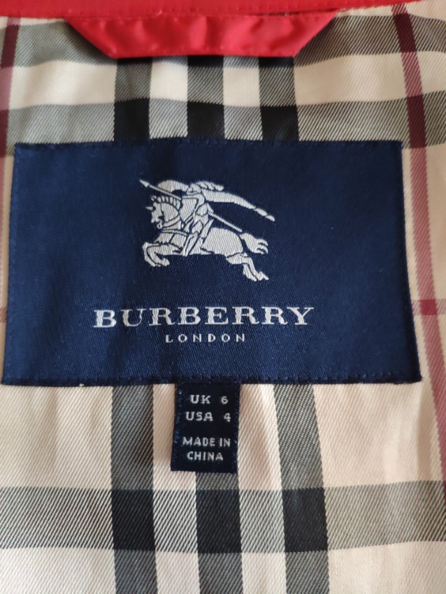 Preowned Burberry red double-breasted trench coat polyester