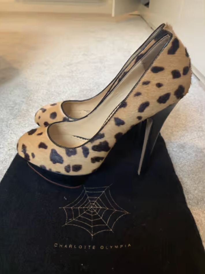 Preowned Charlotte Olympia Leopard print pony hair Dolly platform heeled pumps Size 395 eel