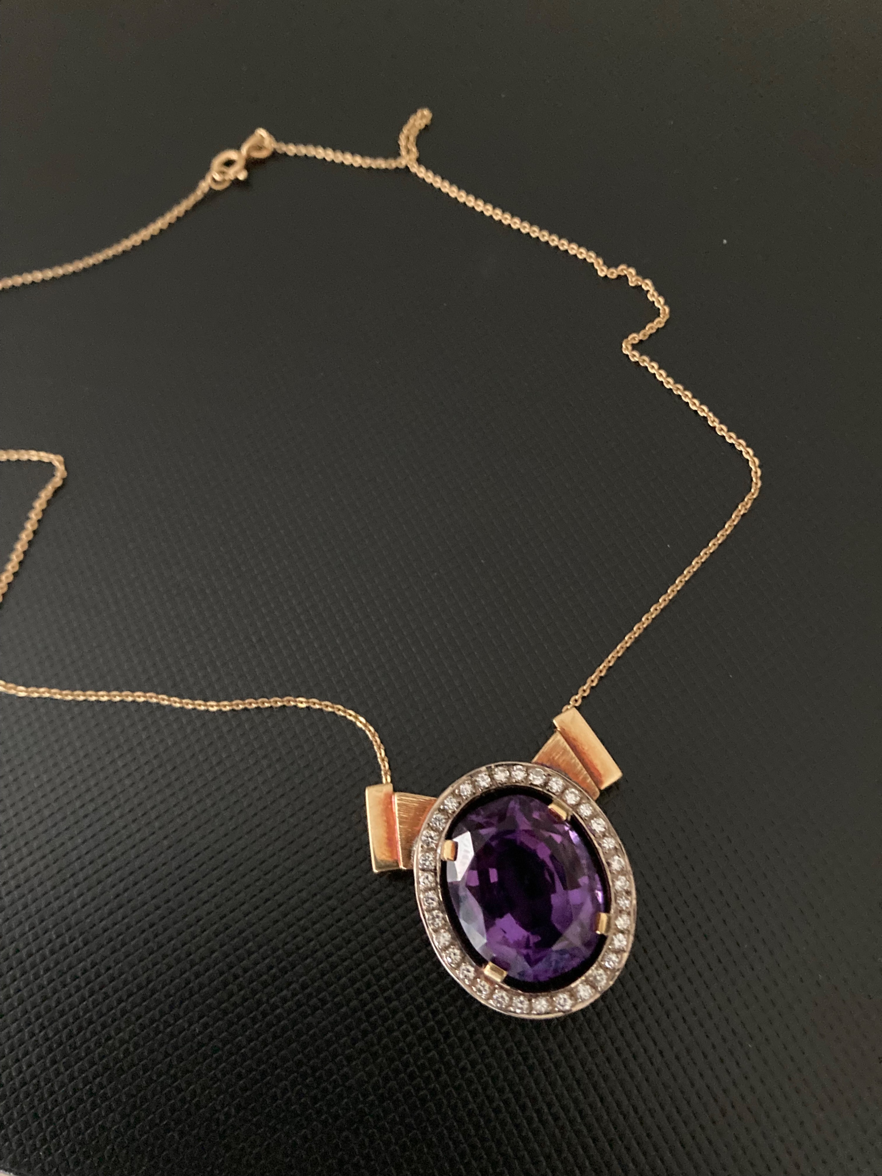 Preowned Bespoke Oval Amethyst Pendant Necklace Size M Purple gold