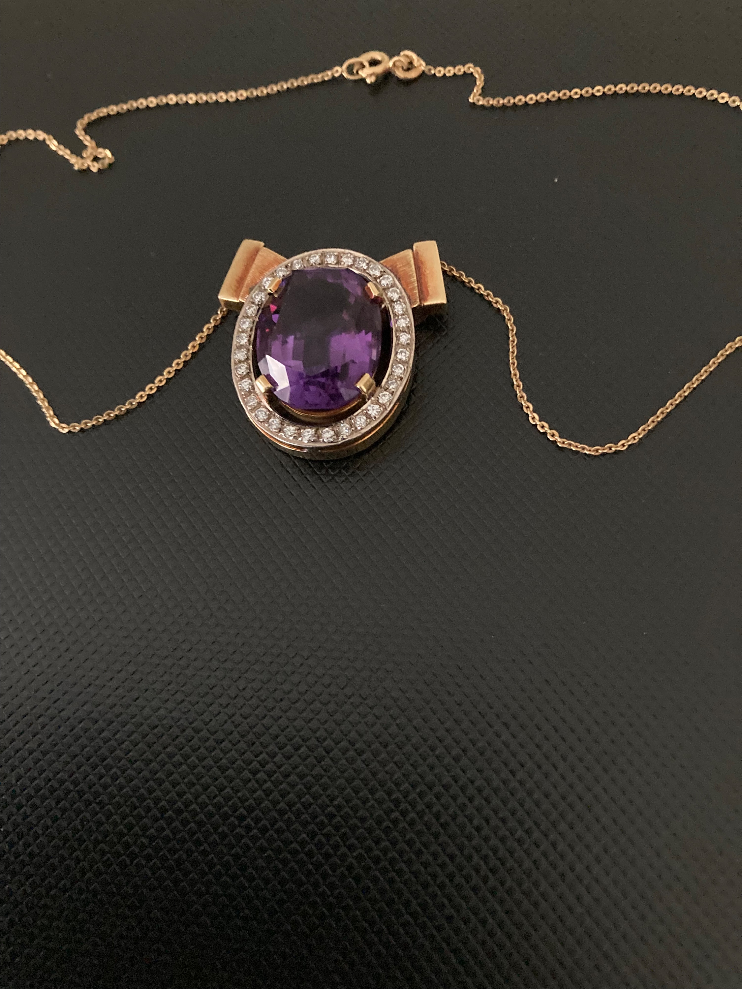 Preowned Bespoke Oval Amethyst Pendant Necklace Size M Purple gold