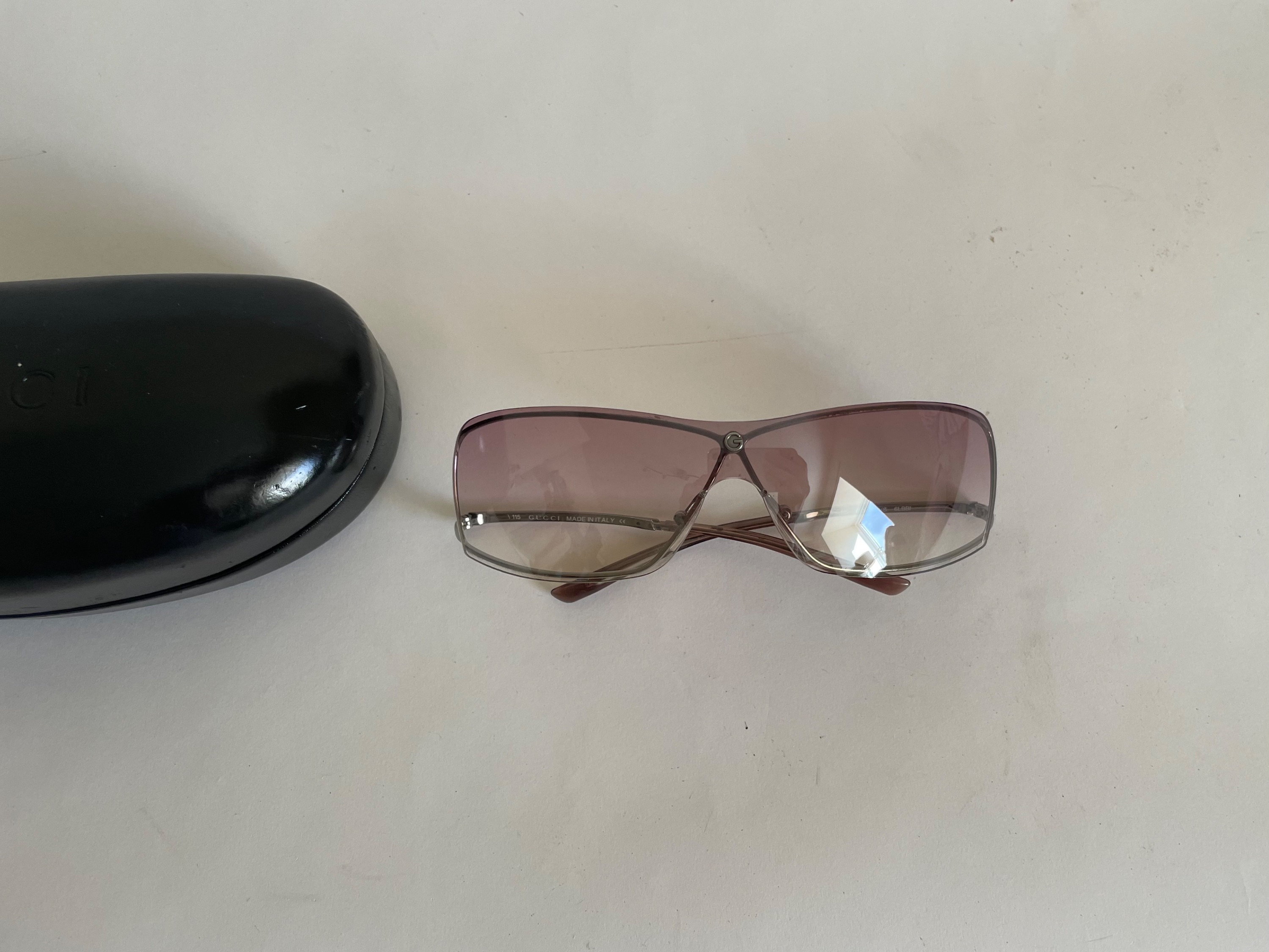 Preowned Gucci Pink Lens Silver Tone Shield Sunglasses Pink and purple lenses metal