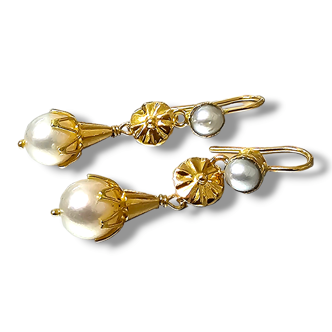 Preowned Bespoke Vintage Cultured Pearl Drop Earrings Gold ct gold