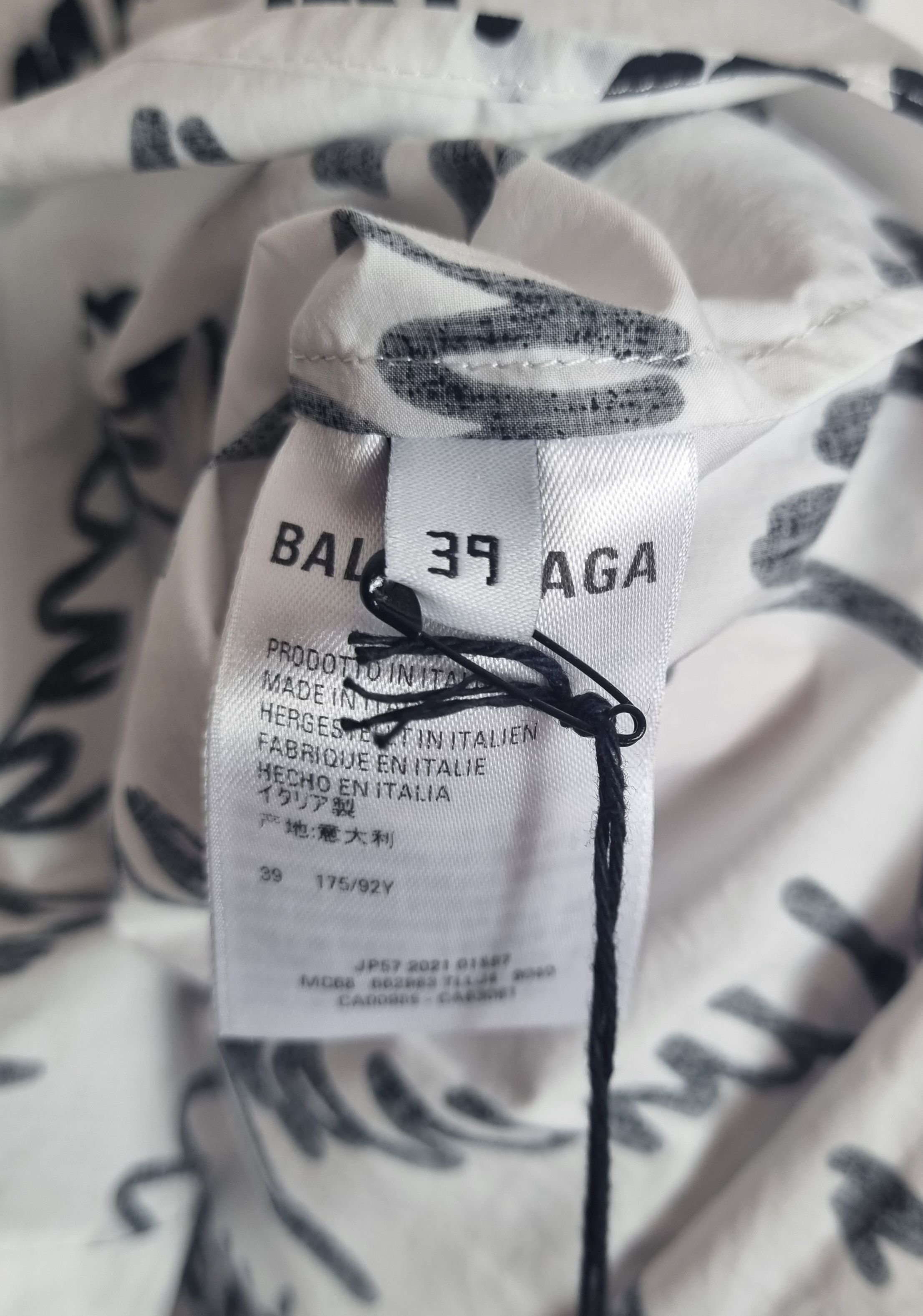 Balenciaga Wardrobe Unisex black  white cotton Scribble logo shirt Size 155