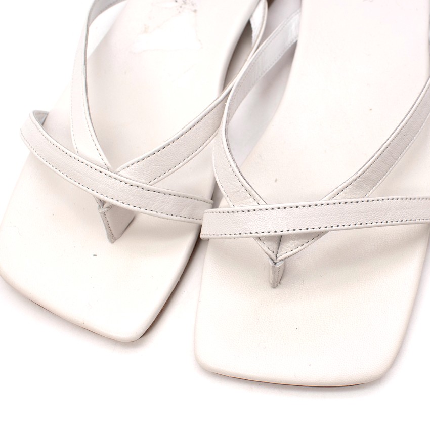 Preowned By Far Deni White Leather Flat Sandals Size 36