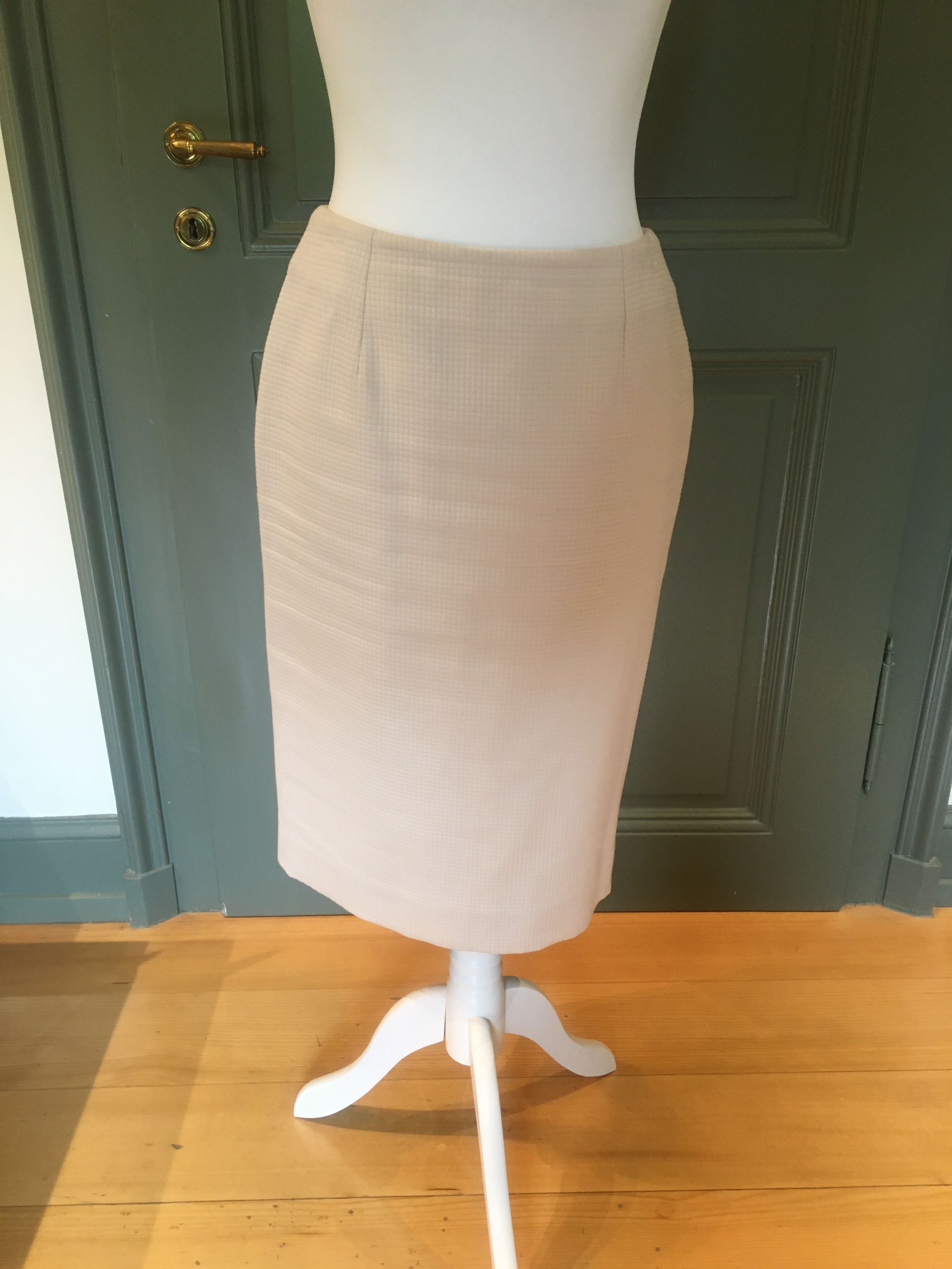 Preowned Dior Cream Waffle Pencil Skirt Size S beige cotton