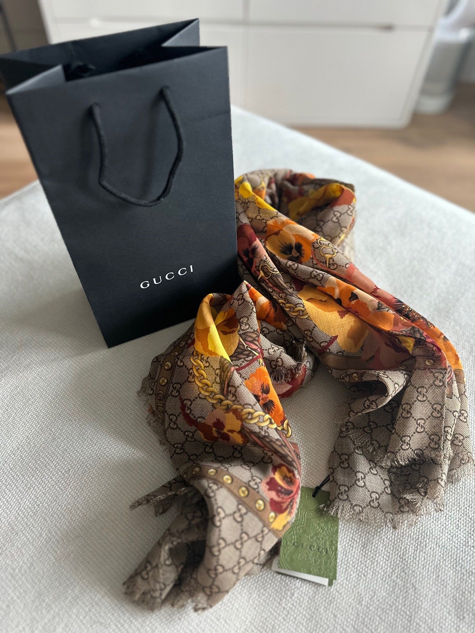 Gucci Guccissima Oshibana Panshie Shawl yellow/brown virgin wool