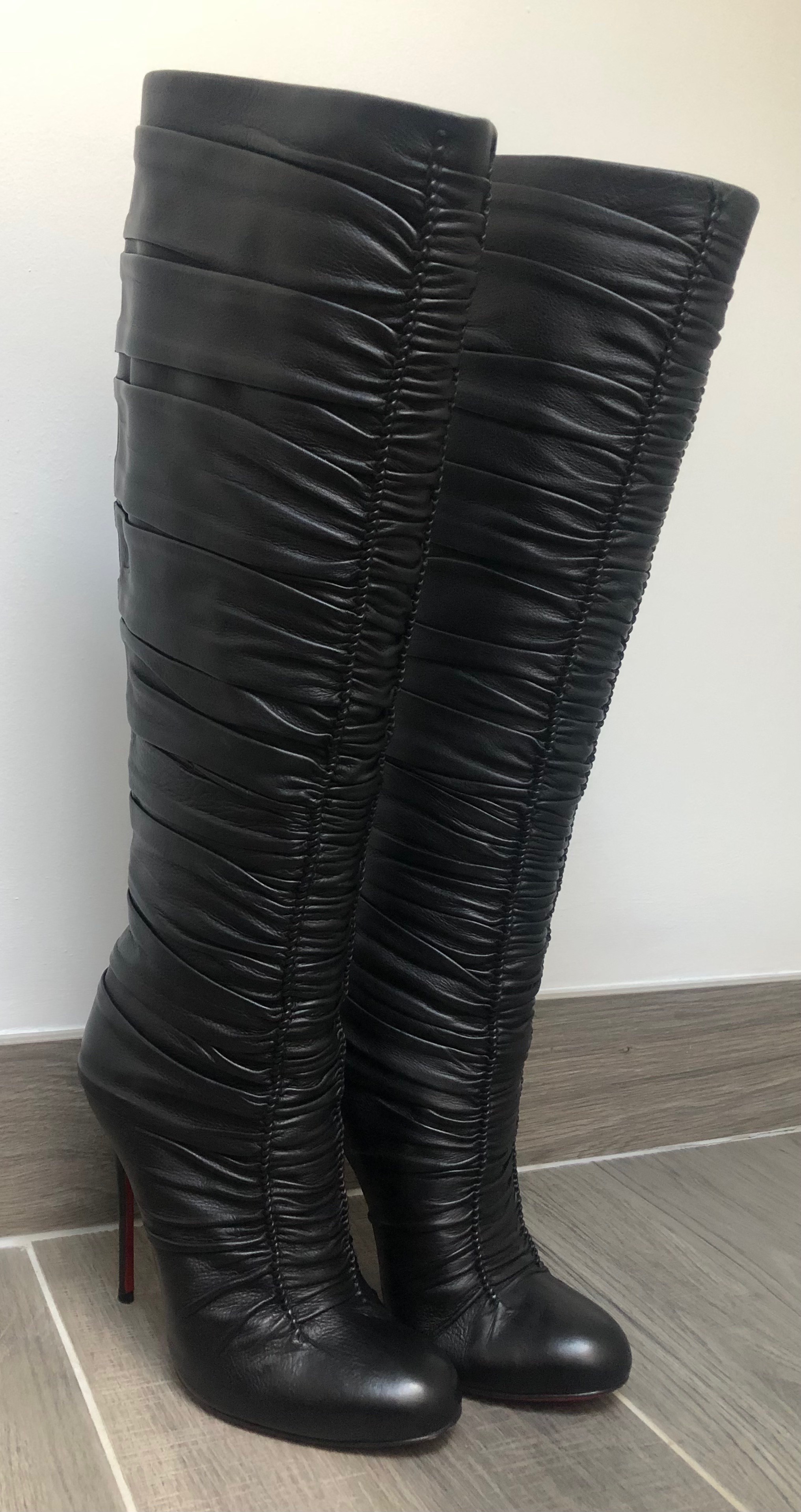 Preowned Christian Louboutin Vivazadine 120 Ruched Leather Boots Size 36 Black