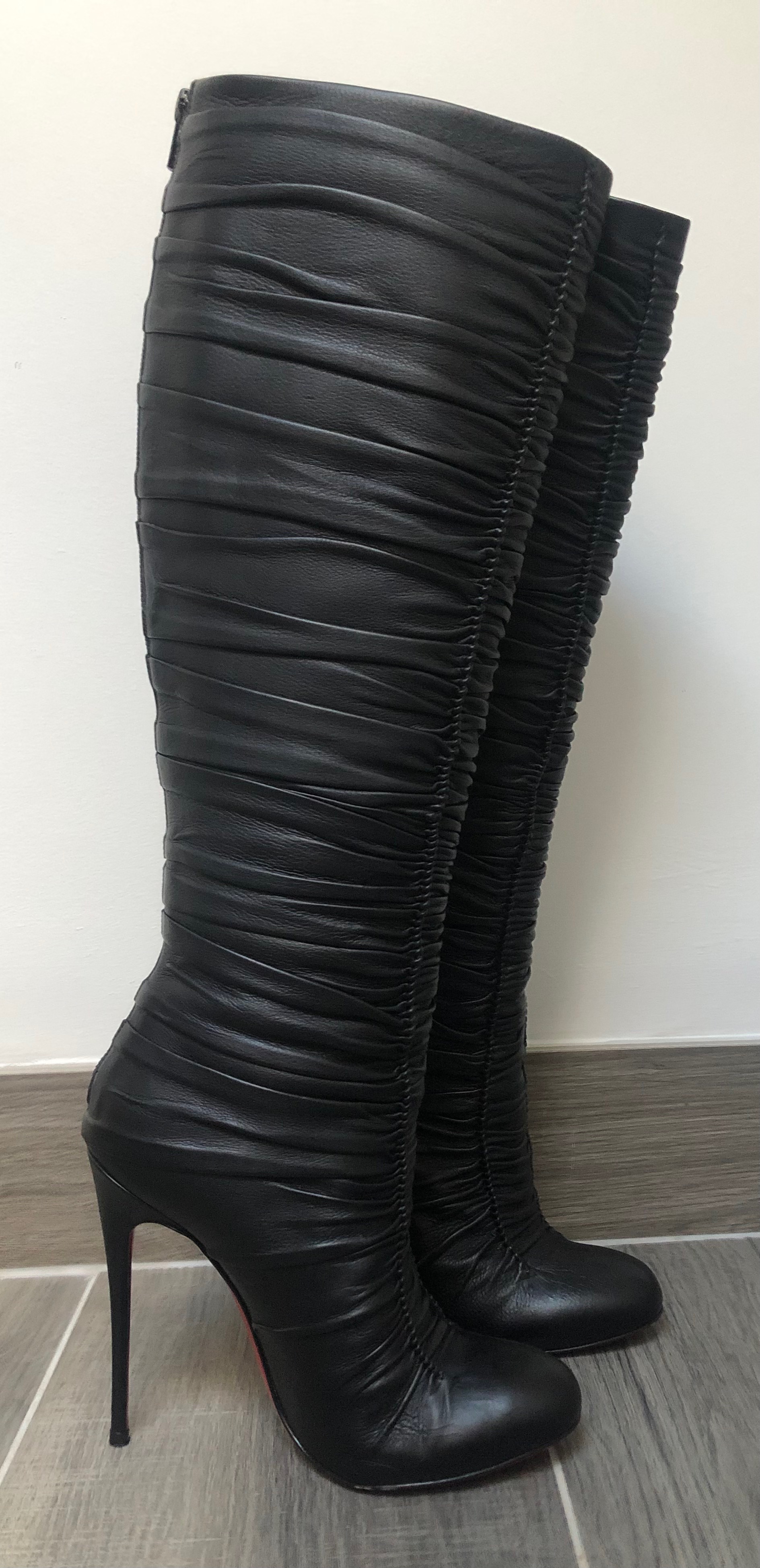 Preowned Christian Louboutin Vivazadine 120 Ruched Leather Boots Size 36 Black