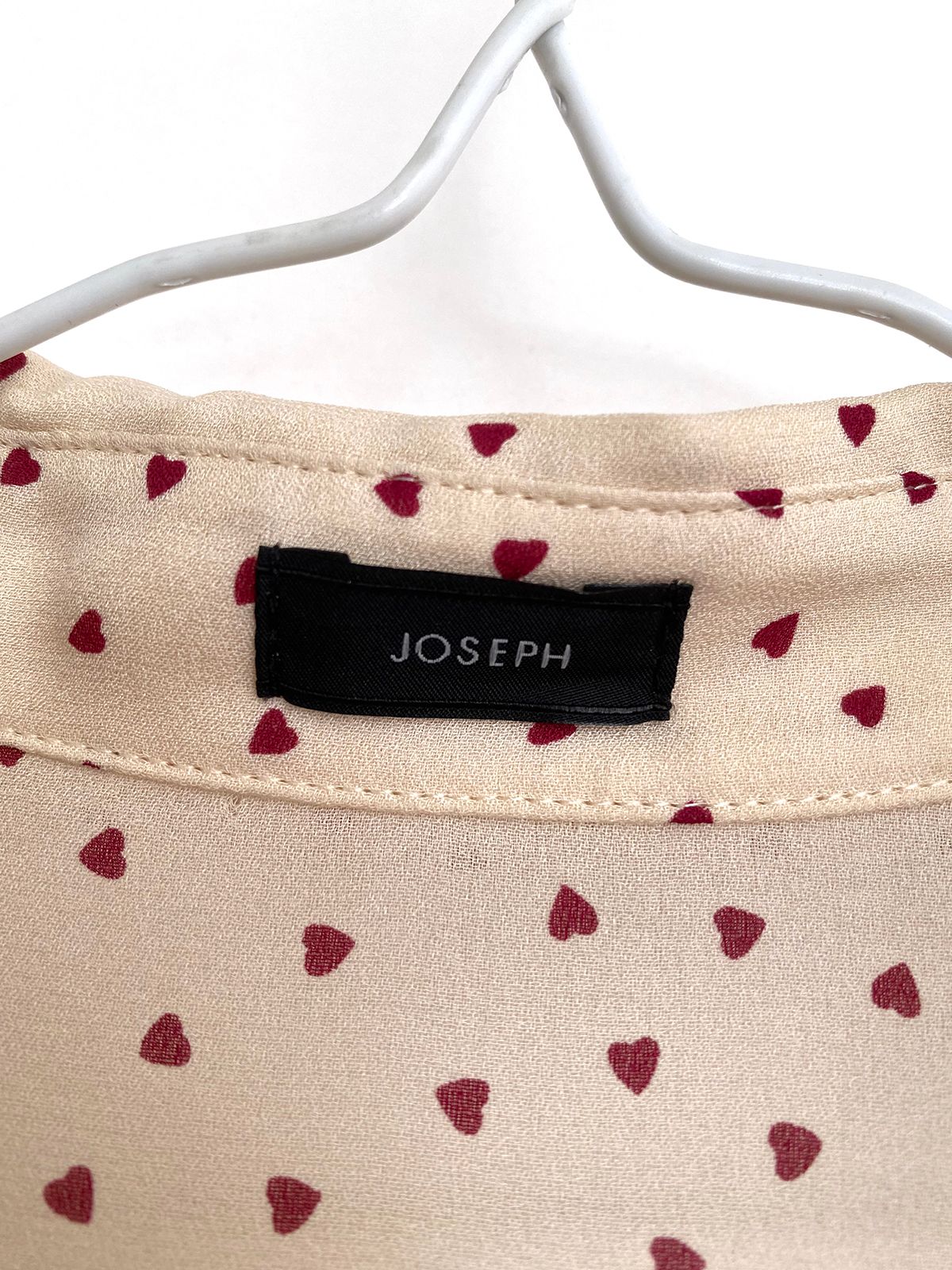 Preowned Joseph Cream heart print crepe blouse Size M Ecru silk