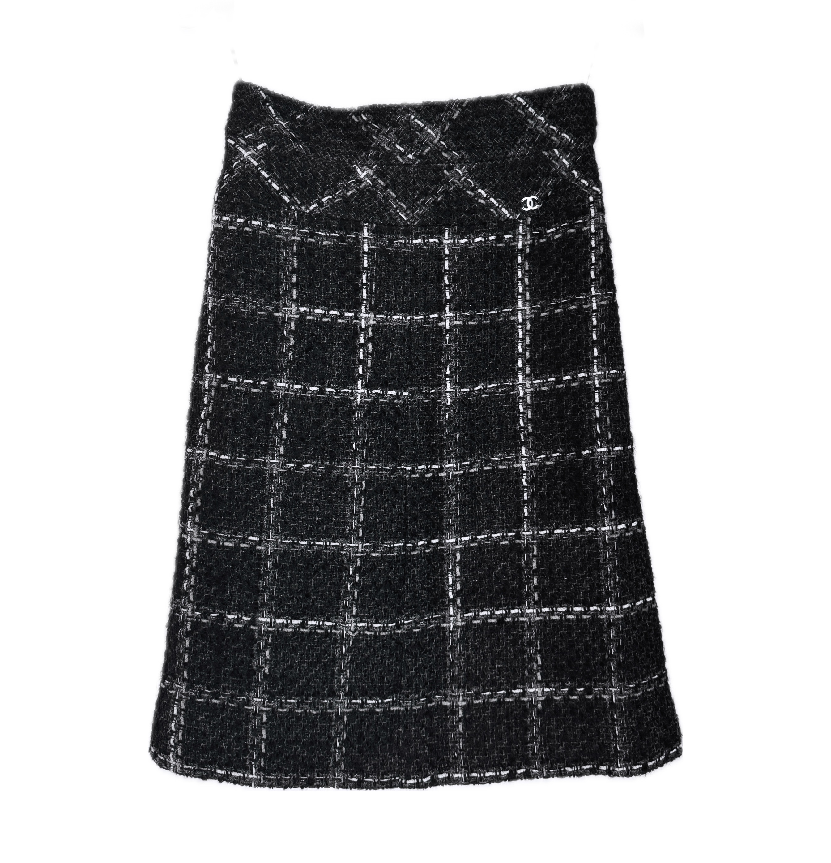 Chanel Checked Tweed Skirt With Charm At Waist Size S black