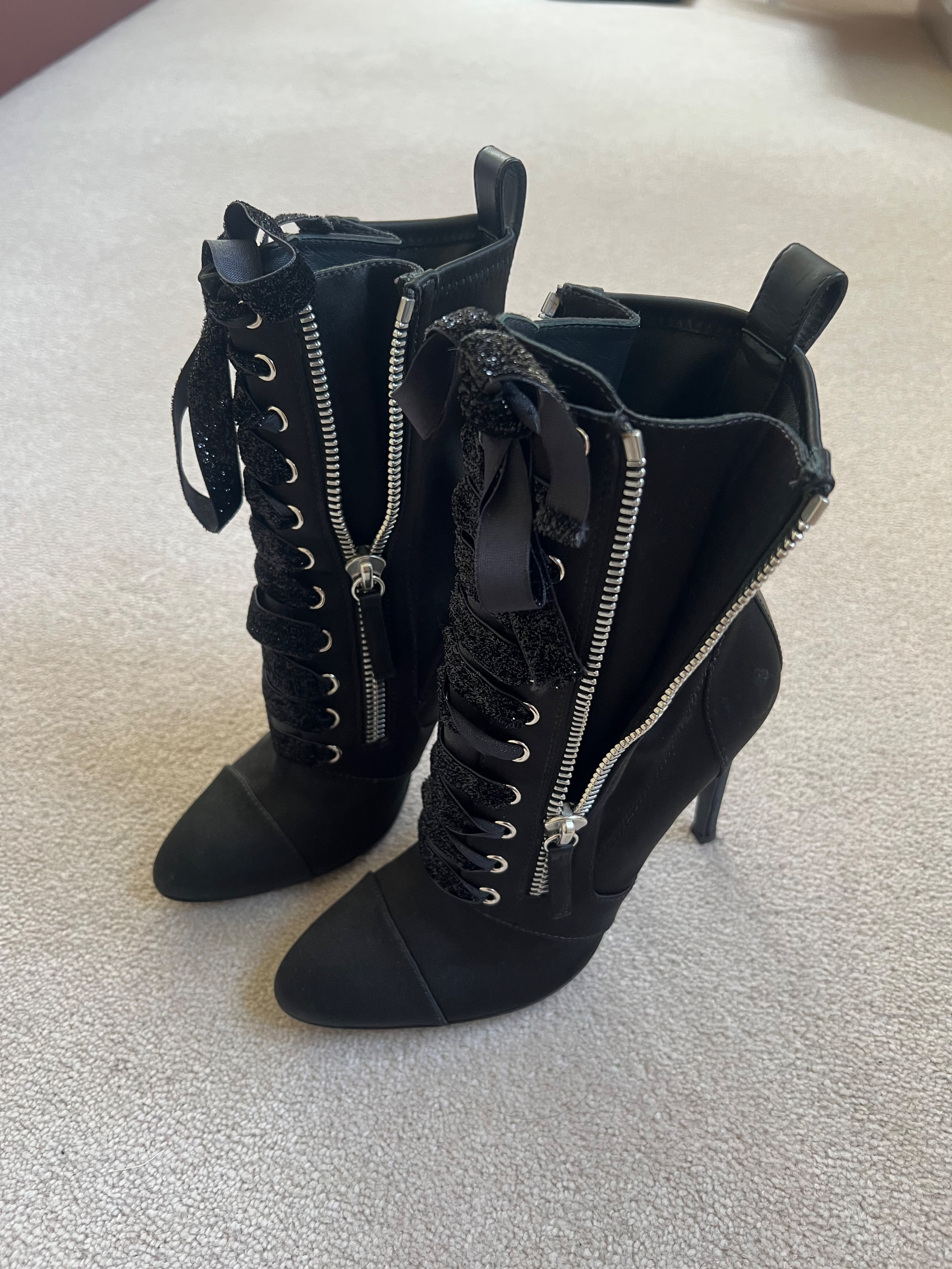 Giuseppe Zanotti Black Twill Lace Up Heeled Booties Size 375 eel