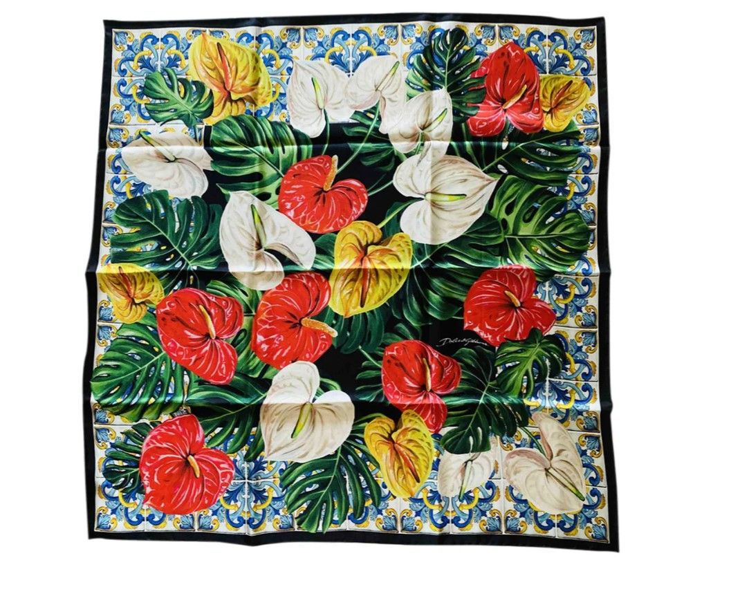 Dolce  Gabbana Jungle Tropical Flower Printed Siolk Scarf