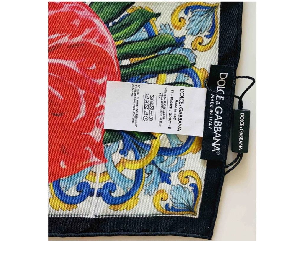 Dolce  Gabbana Jungle Tropical Flower Printed Siolk Scarf