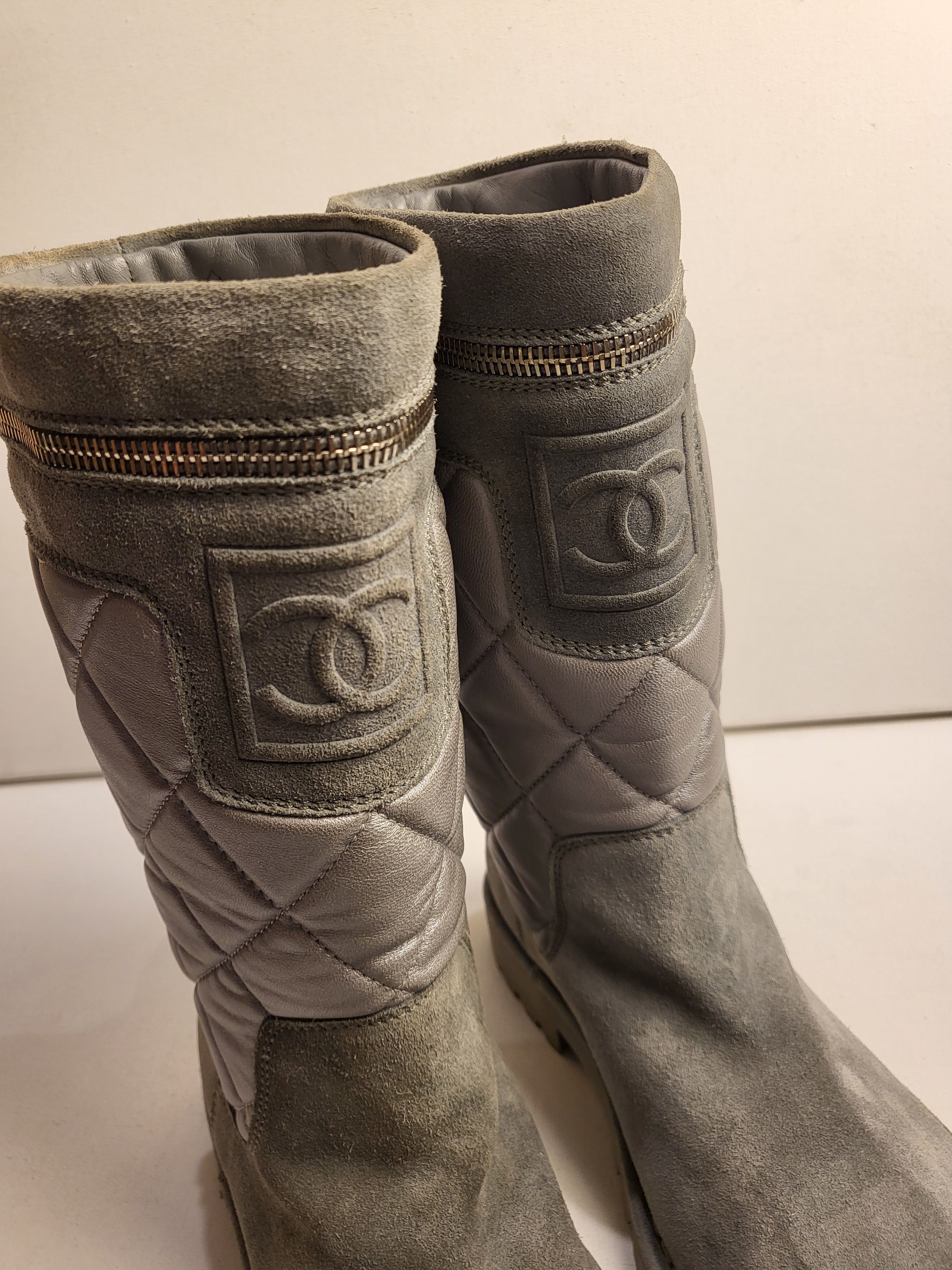 Preowned Chanel Grey Coco Cocoon Engineer Boots Size 365 Gray leather/suede