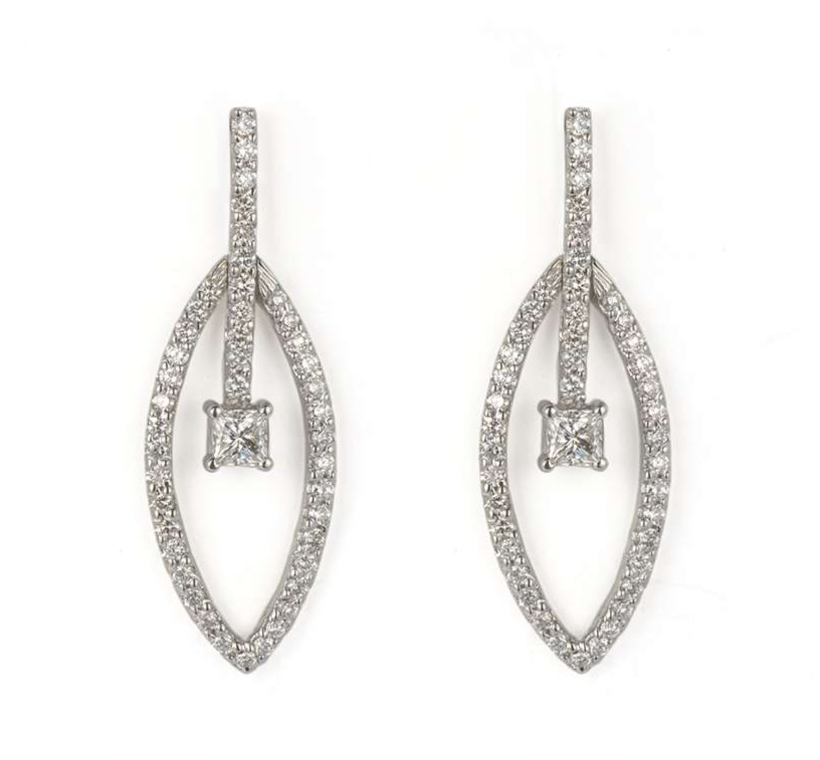 18ct white gold  white diamond drop earrings