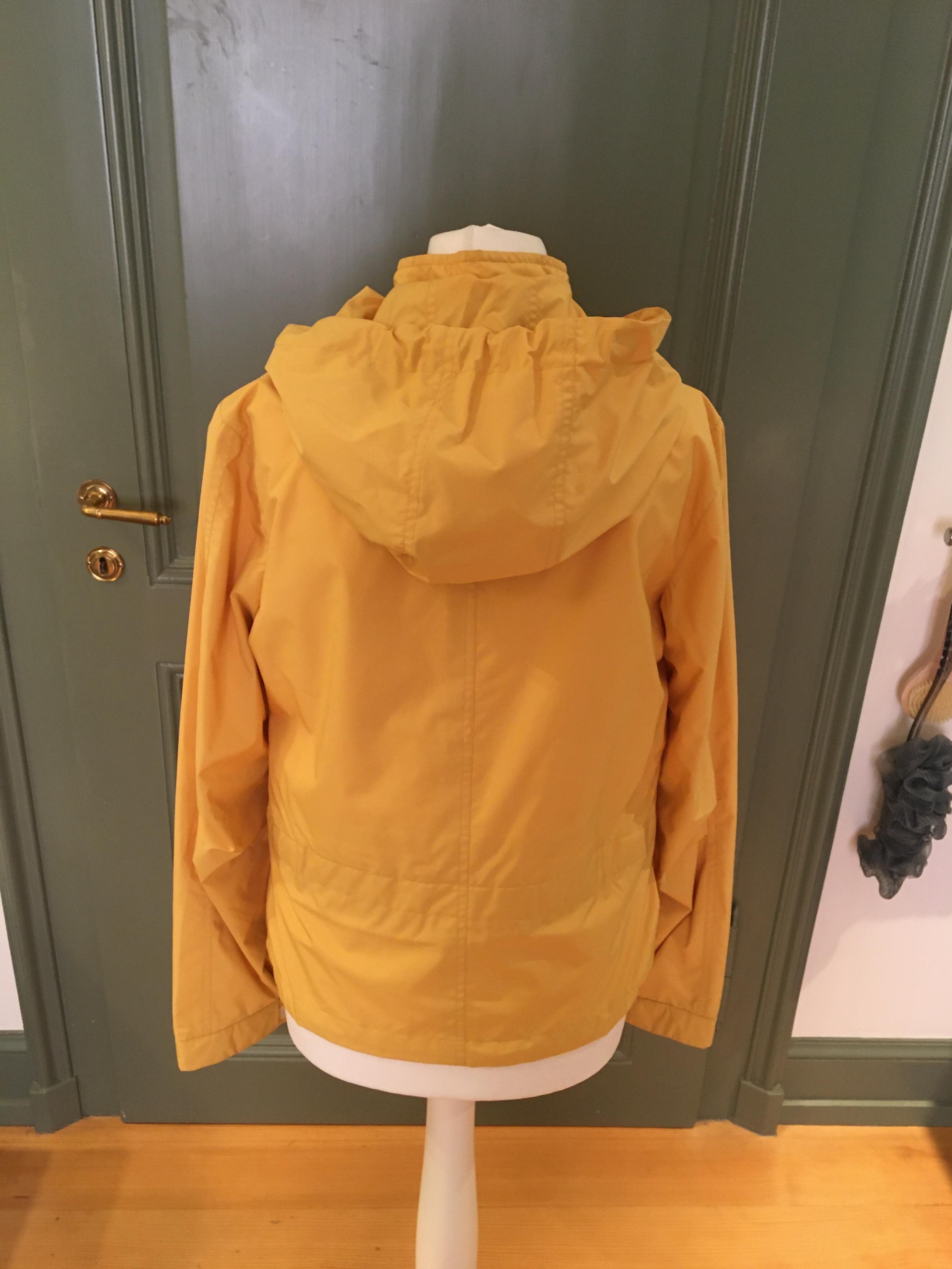 Preowned Loro Piana Yellow Hooded Rain Jacket Size XS stormsystem