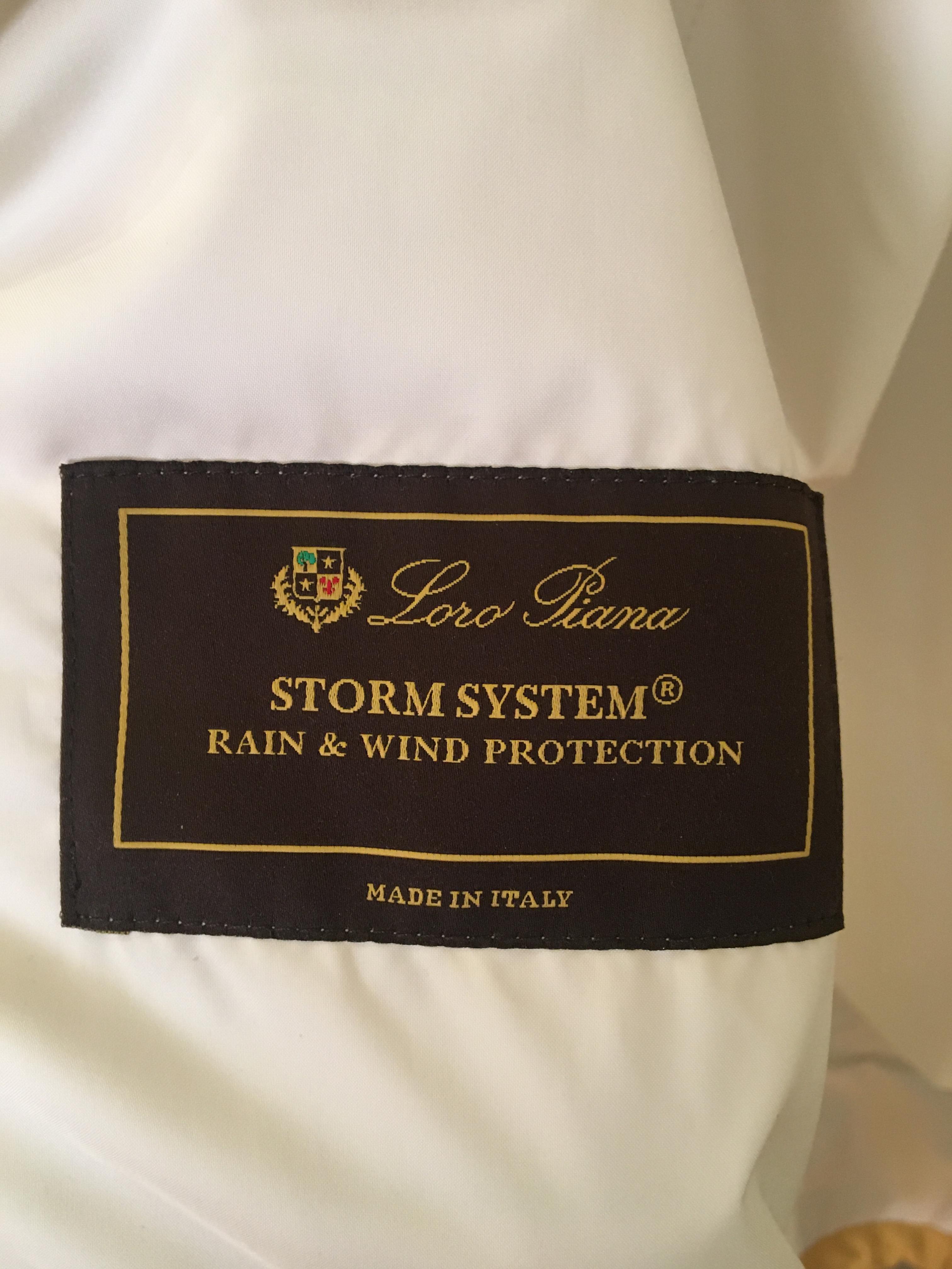 Preowned Loro Piana Yellow Hooded Rain Jacket Size XS stormsystem