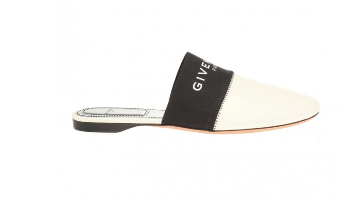 Preowned Givenchy Bedford Logo Printed Mules Size 38 ivory/black leather