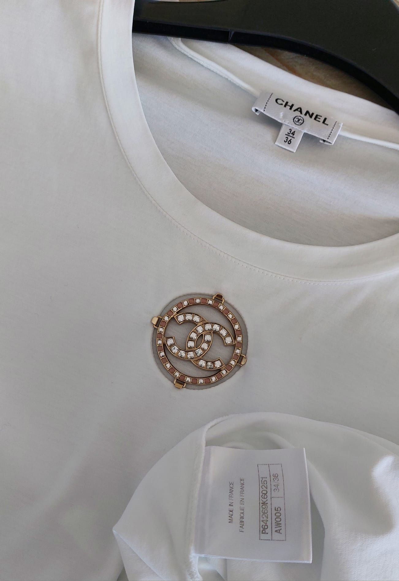 Preowned Chanel CC Crystal Logo White Cotton T-shirt Size XS