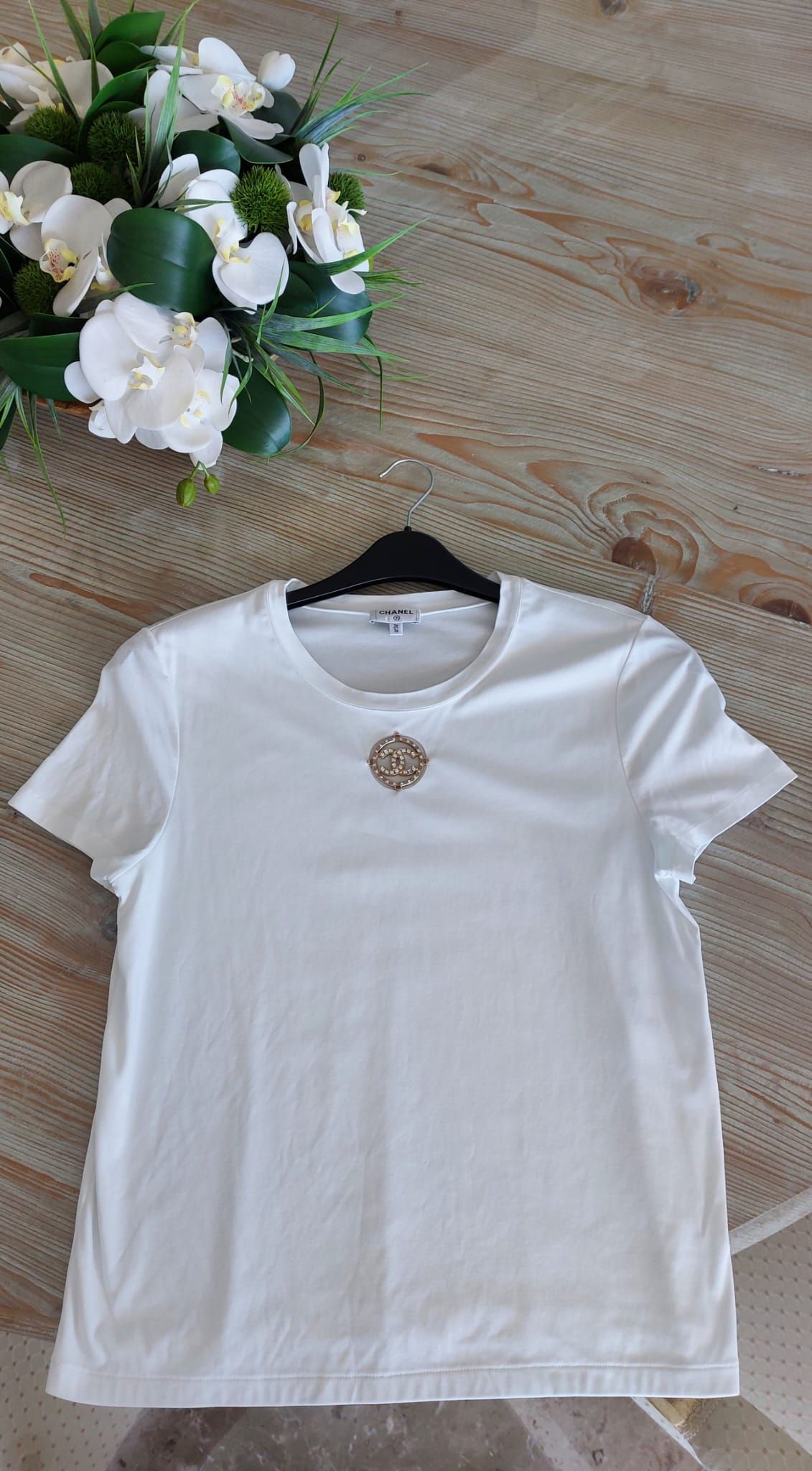 Preowned Chanel CC Crystal Logo White Cotton T-shirt Size XS