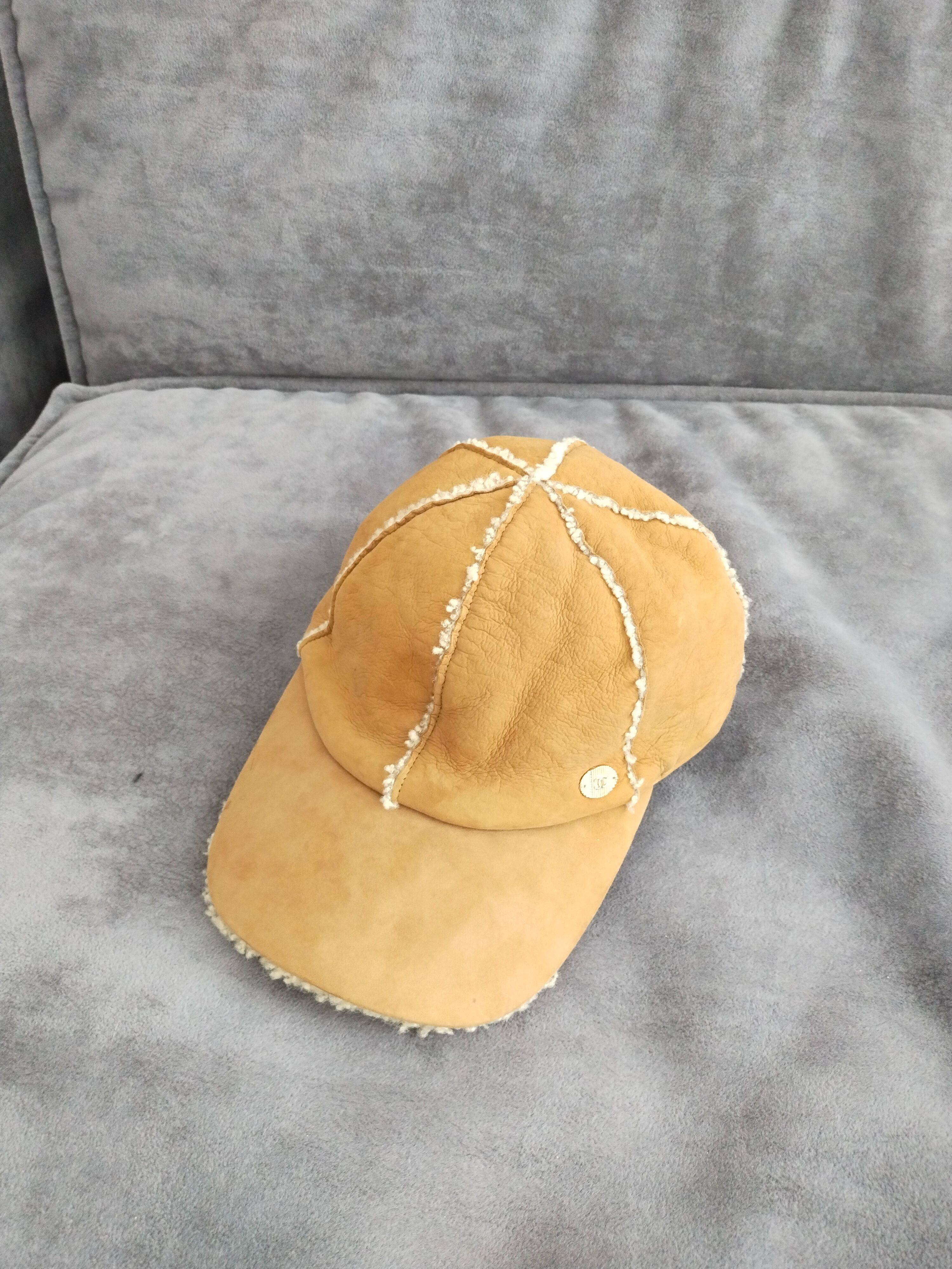 Preowned Chanel Camel Wool Cap Size L baby lamb