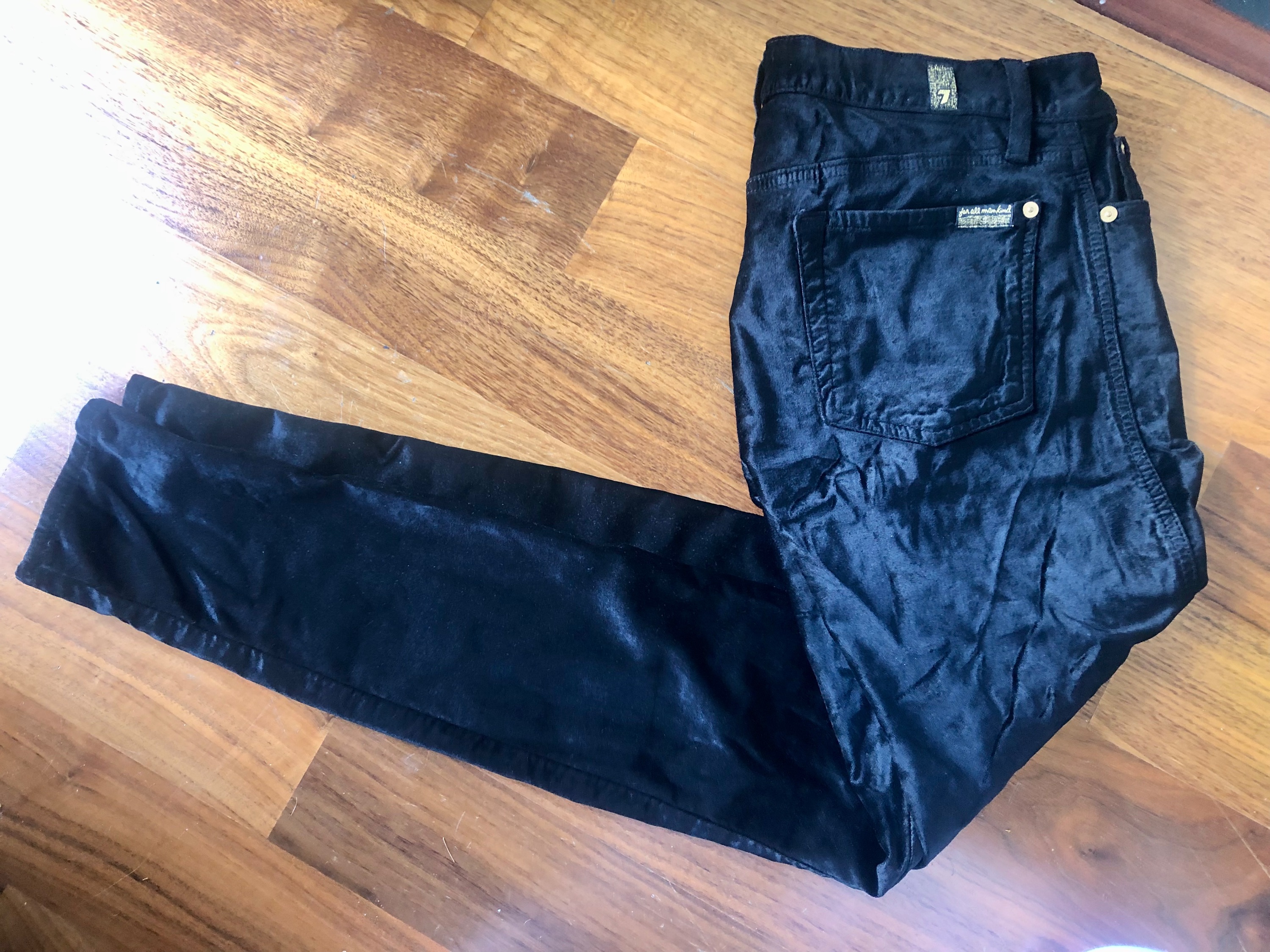 7 For All Mankind Black velvet jeggings Size 28/71 cotton