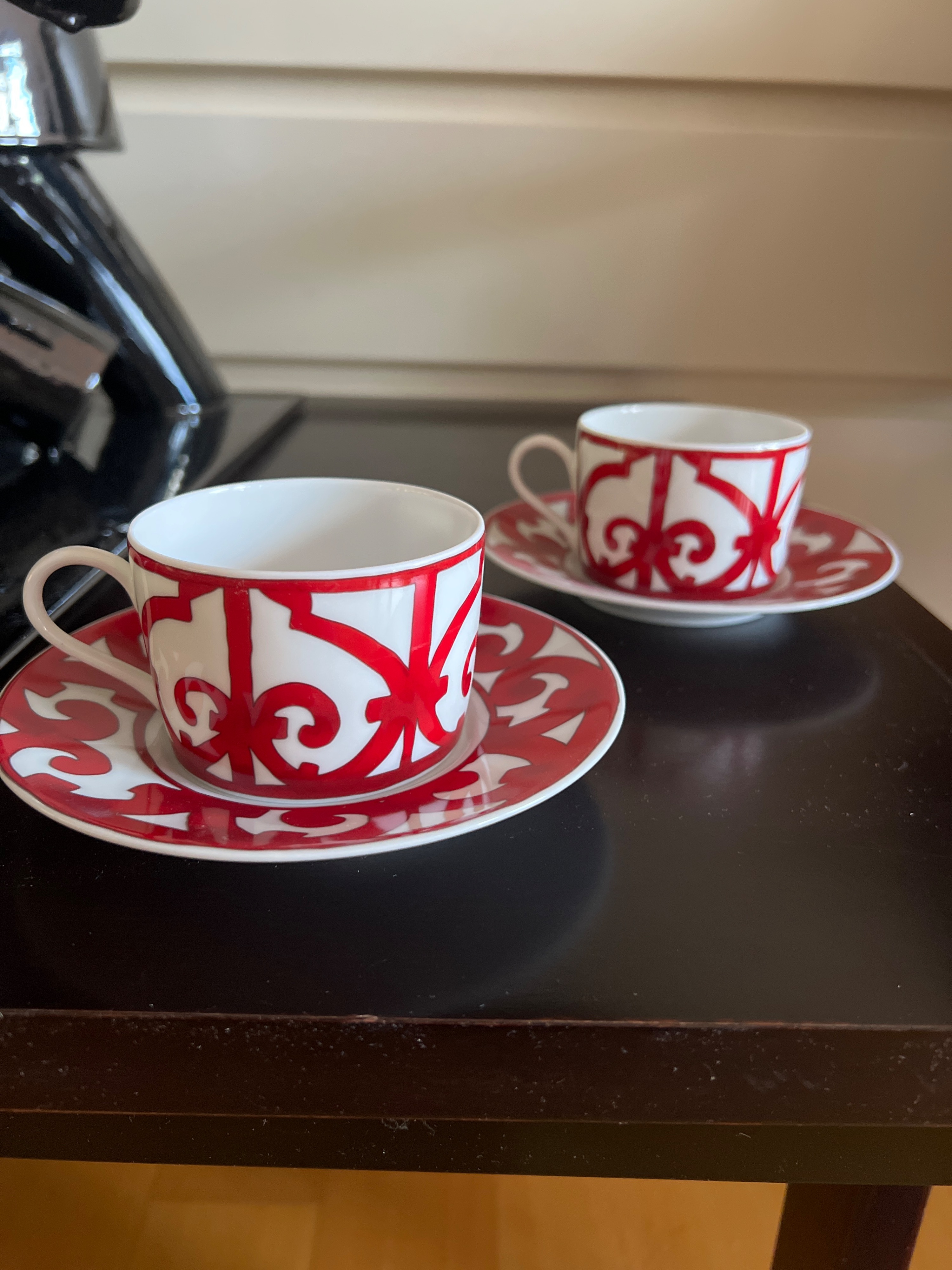 Men's Hermes Balcon Du Guadalquivir Cup and Saucer Set Red and white porcelain