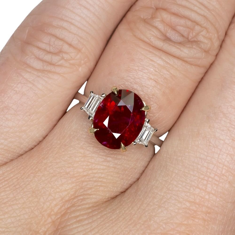 Antinori Fine Jewels 18kt Gold 407ct GIA Corundum Ruby  Diamond Ring Silver white gold