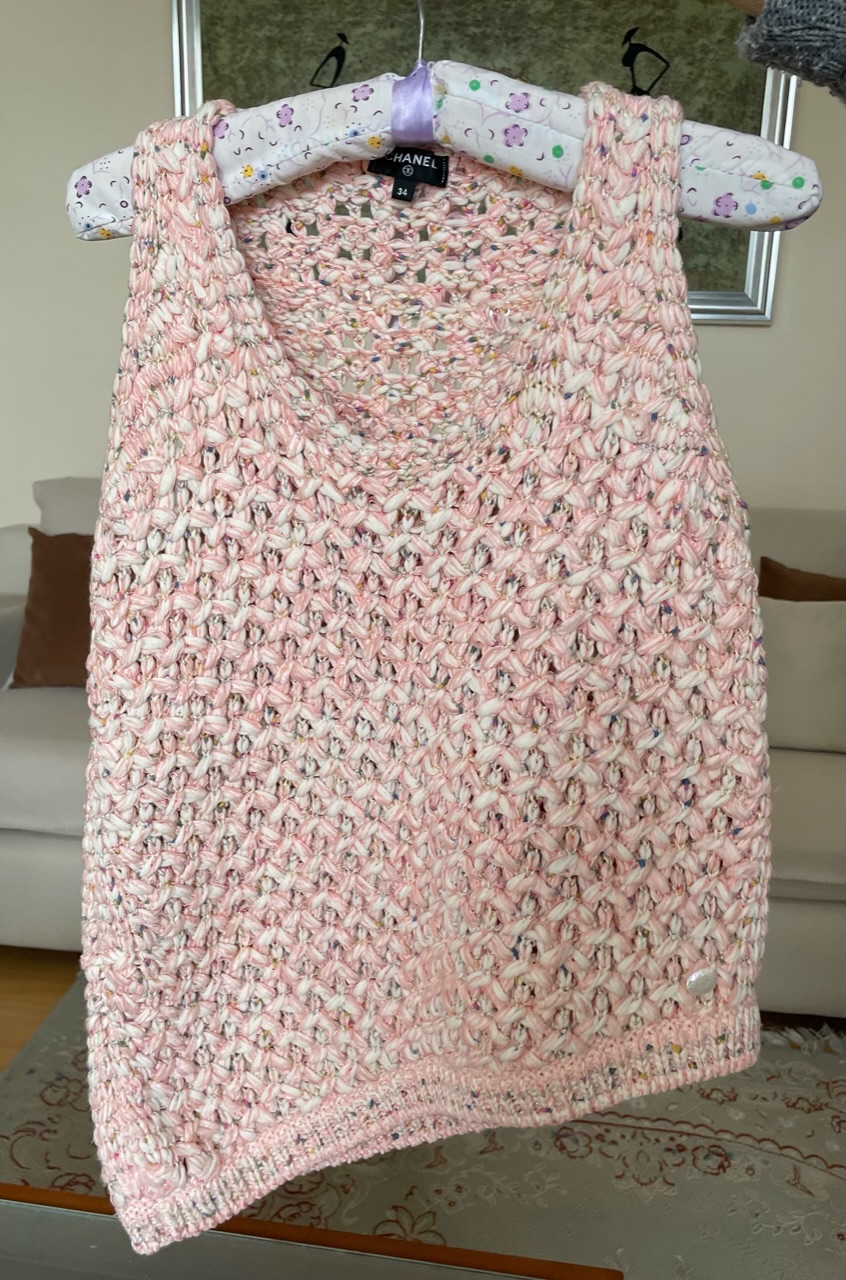 Preowned Chanel Pink Crochet Asymmetric Top Size 35 tweed/cotton