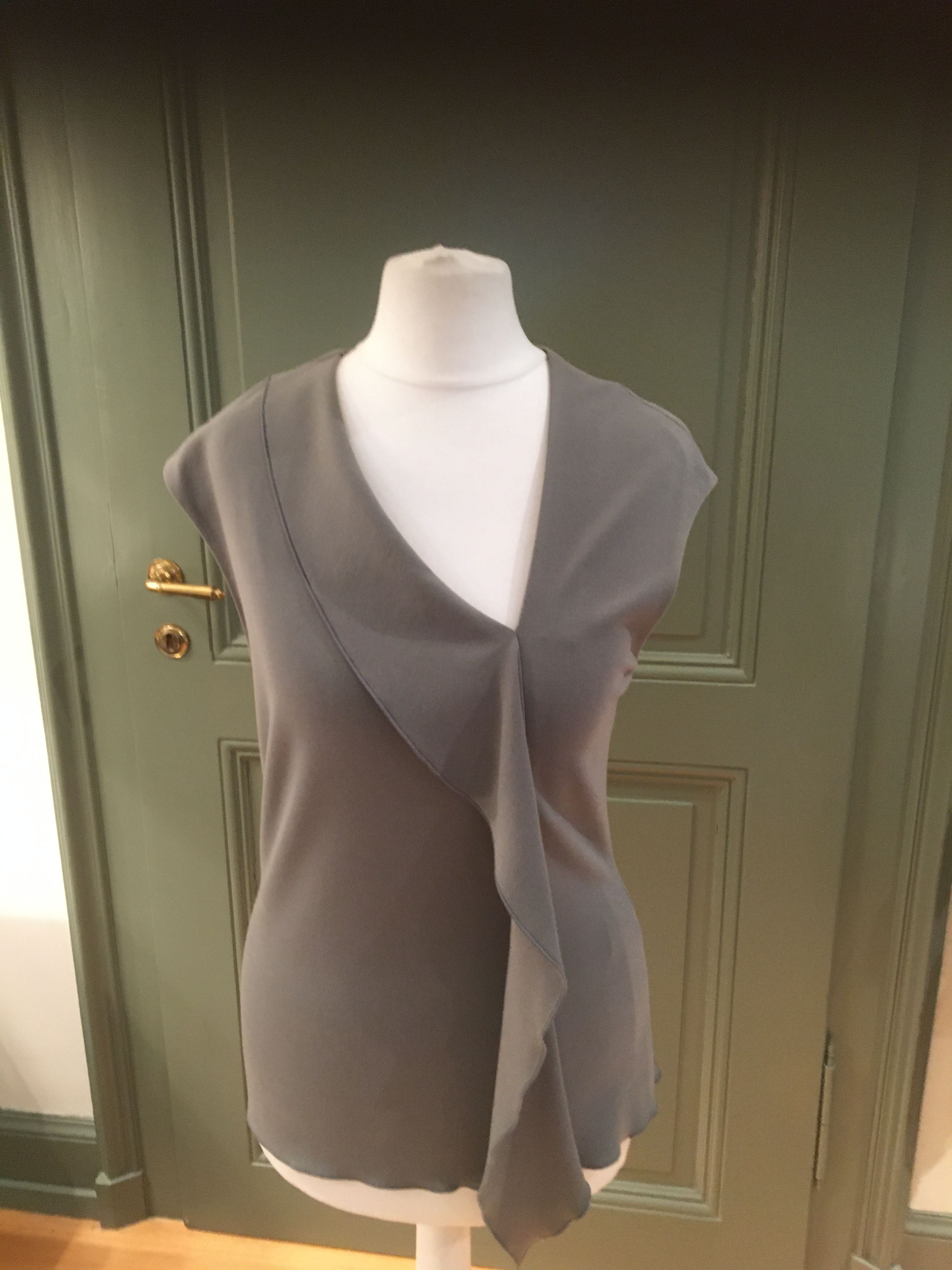 Joseph Taupe draped neck top Size S Grey mixed