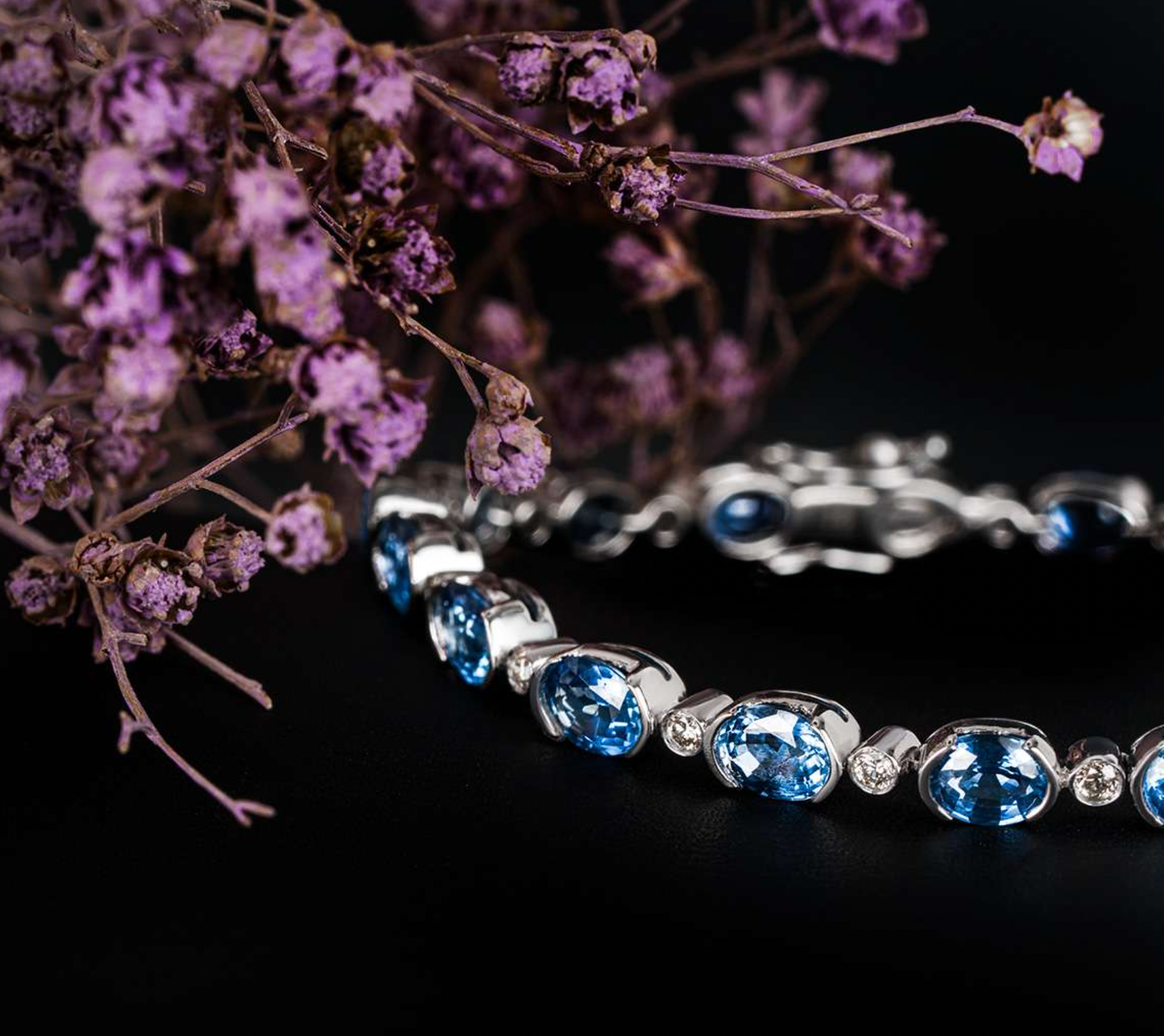 18ct White Gold Diamond  Sapphire Line Bracelet