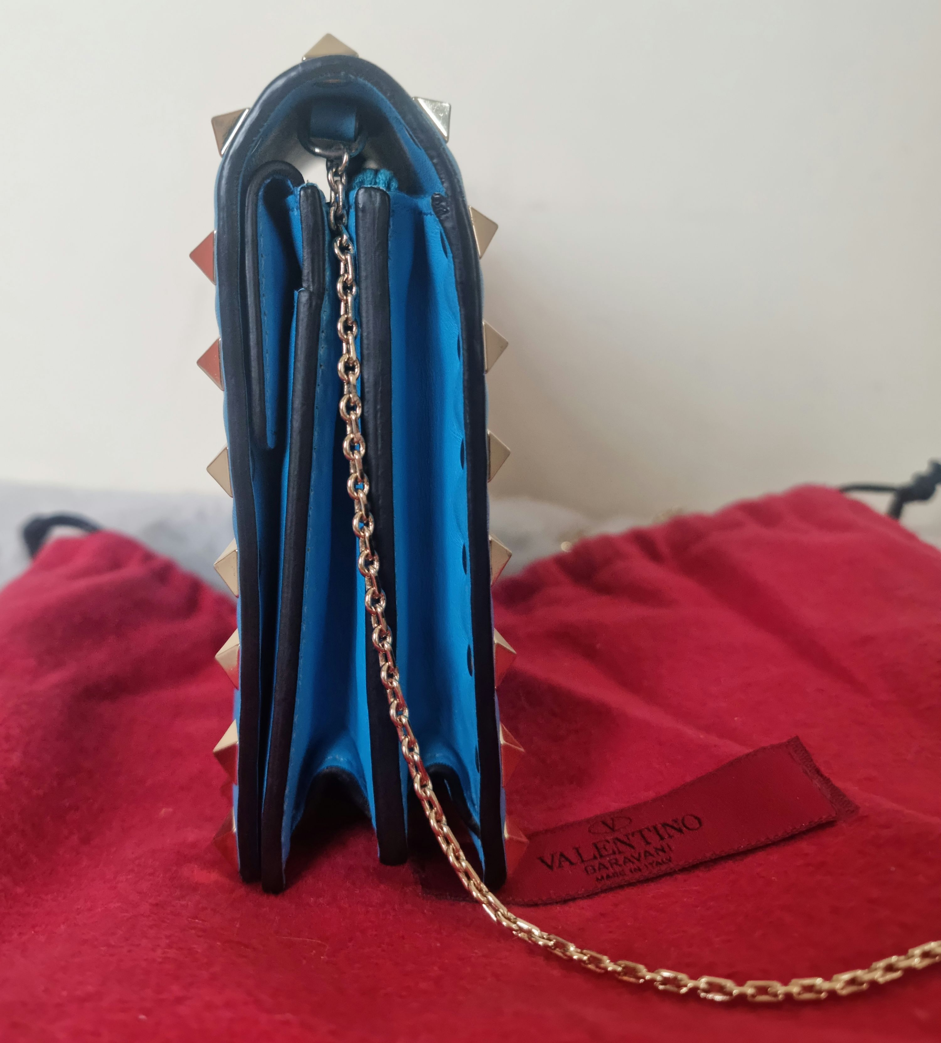 Preowned Valentino Blue Rockstud Wallet on Chain leather