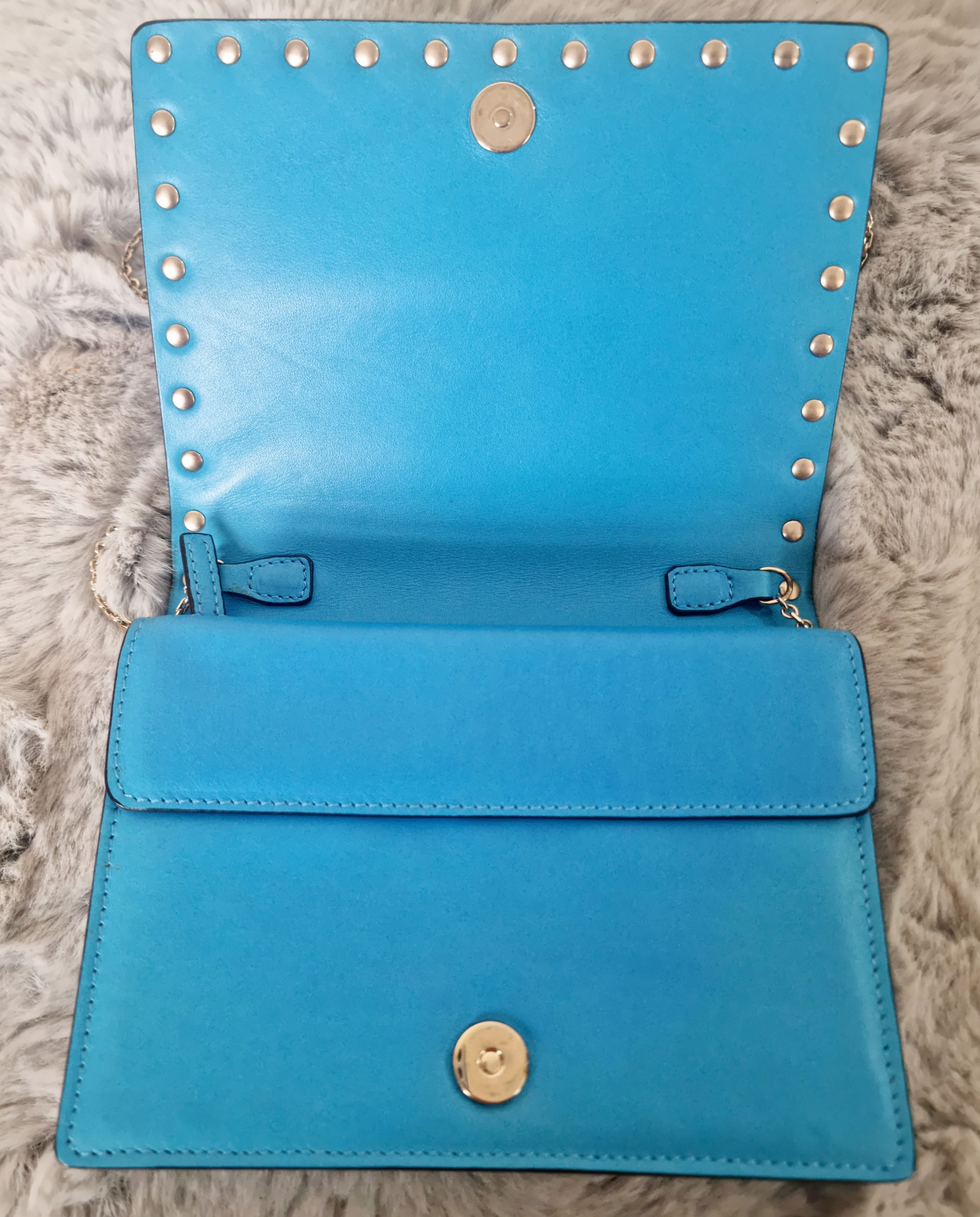 Preowned Valentino Blue Rockstud Wallet on Chain leather