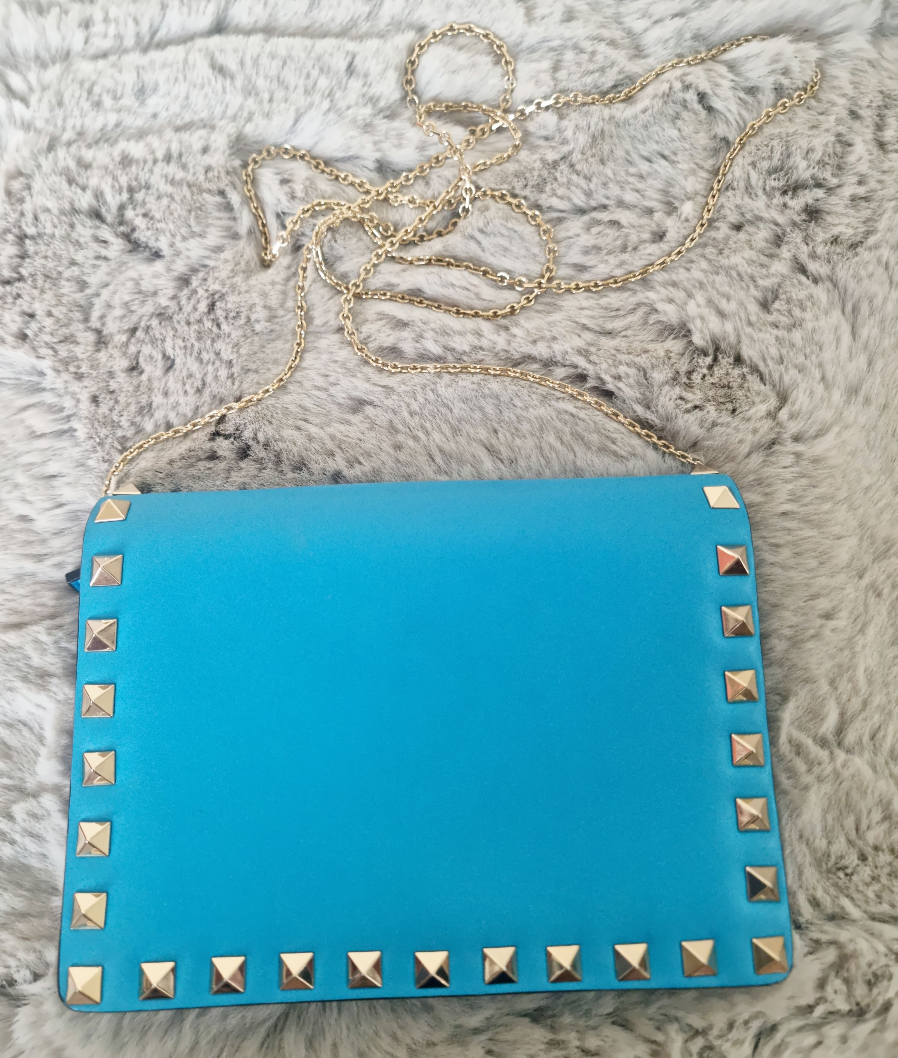 Preowned Valentino Blue Rockstud Wallet on Chain leather