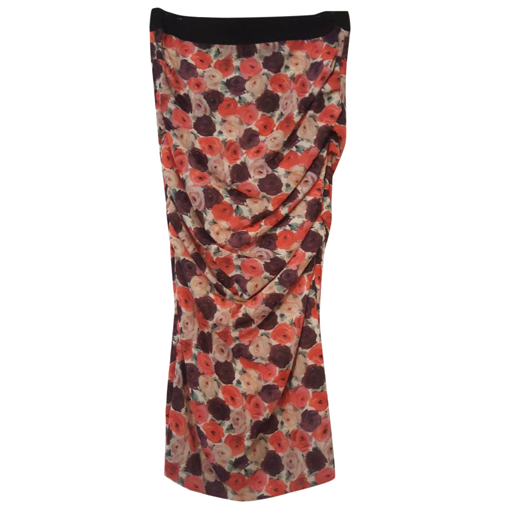 Preowned Dolce  Gabbana silk skirt Size S Red