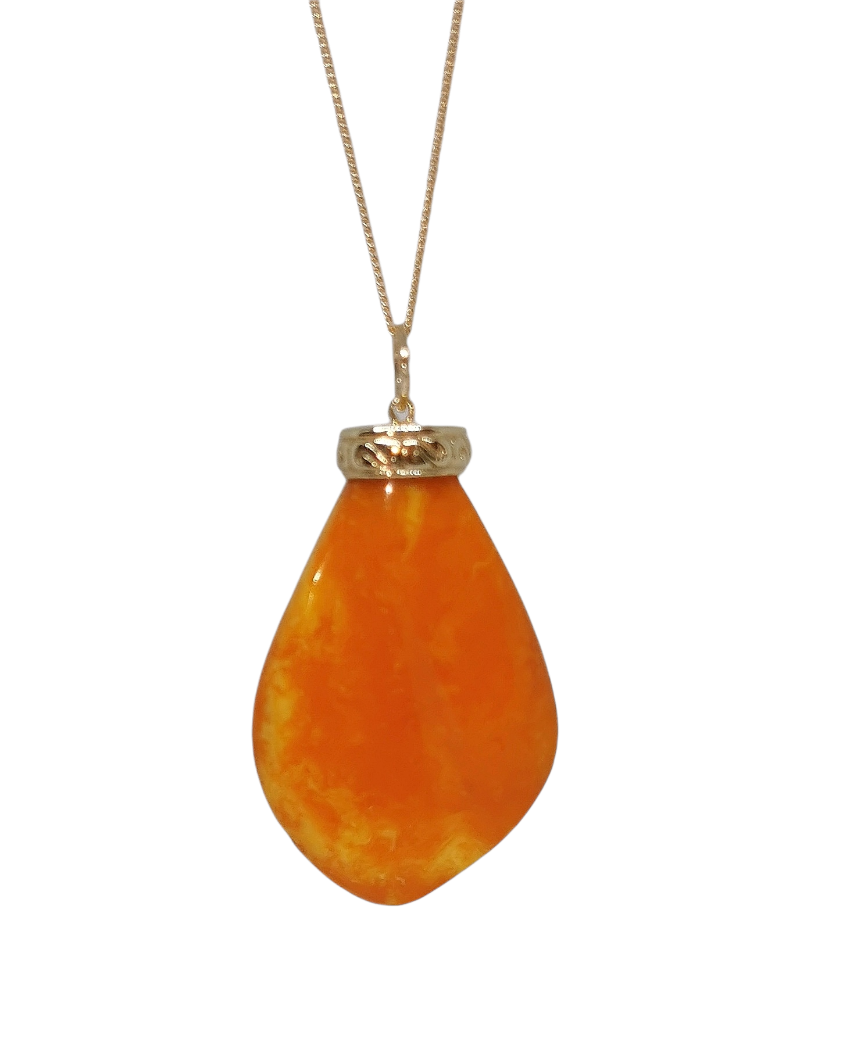 Preowned Bespoke Baltic Amber Yellow Gold Necklace